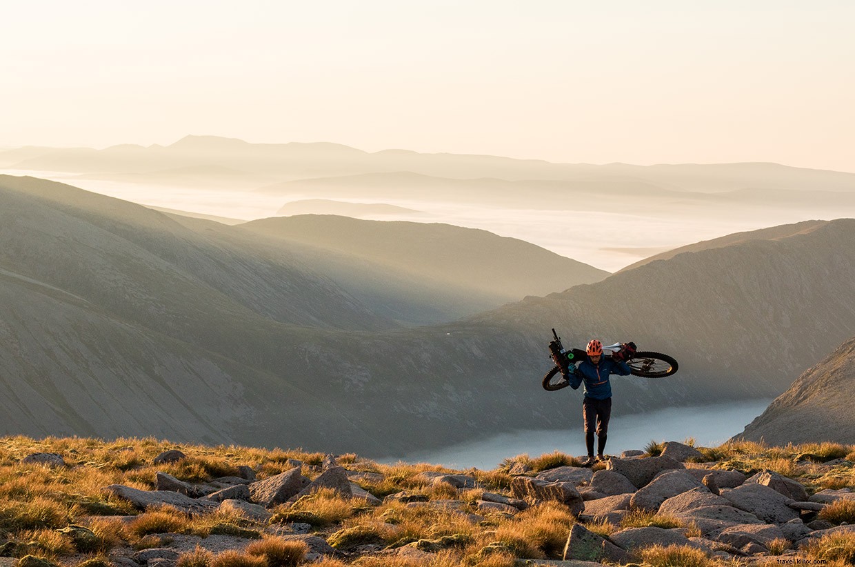 Scotland s Silent Skies: Contrasting Seasons and Cultural Depth