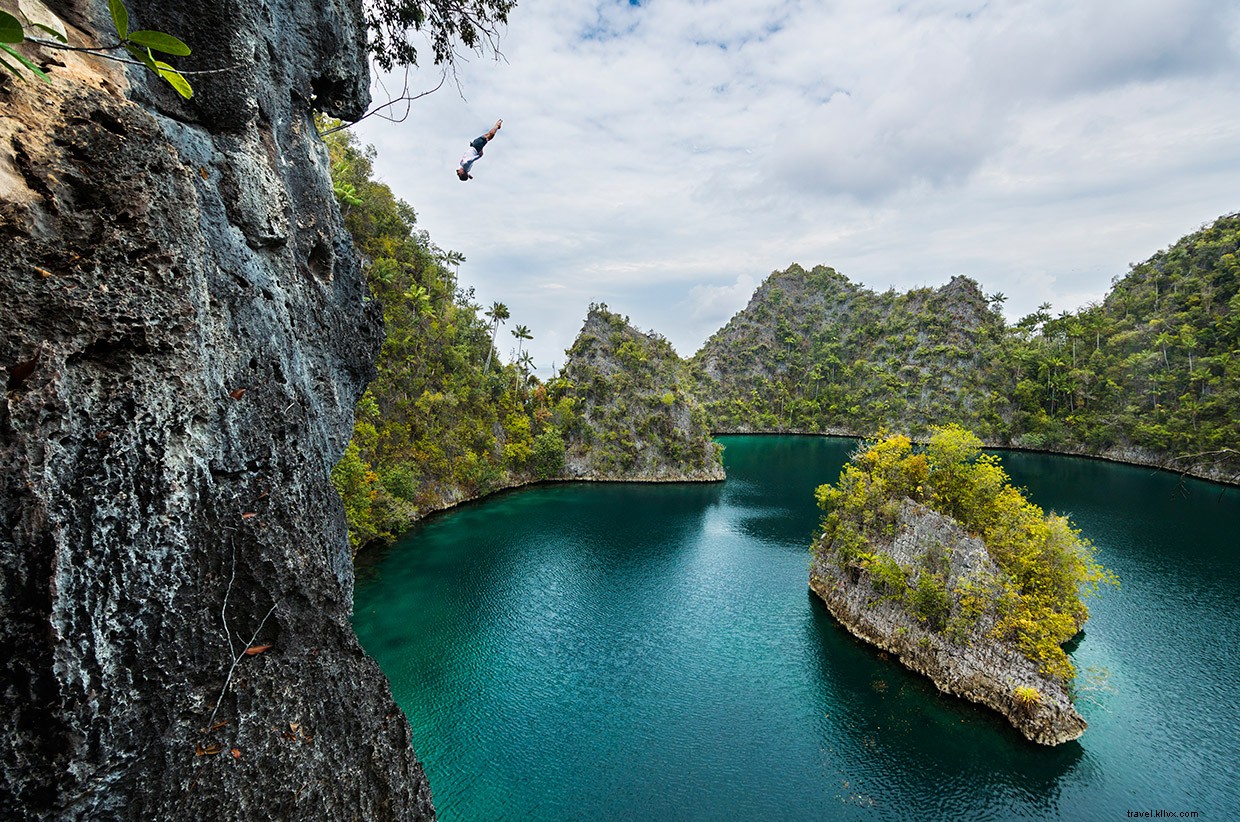 Finding Courage: The Thrill of Standing on the Edge