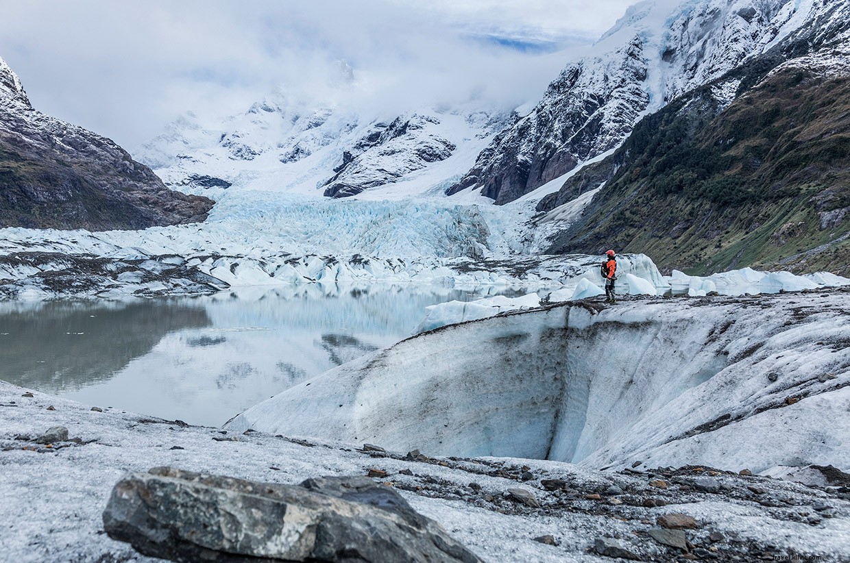 Securing Navy Approval: A Kayak Guide’s Patagonian Fjord Adventure