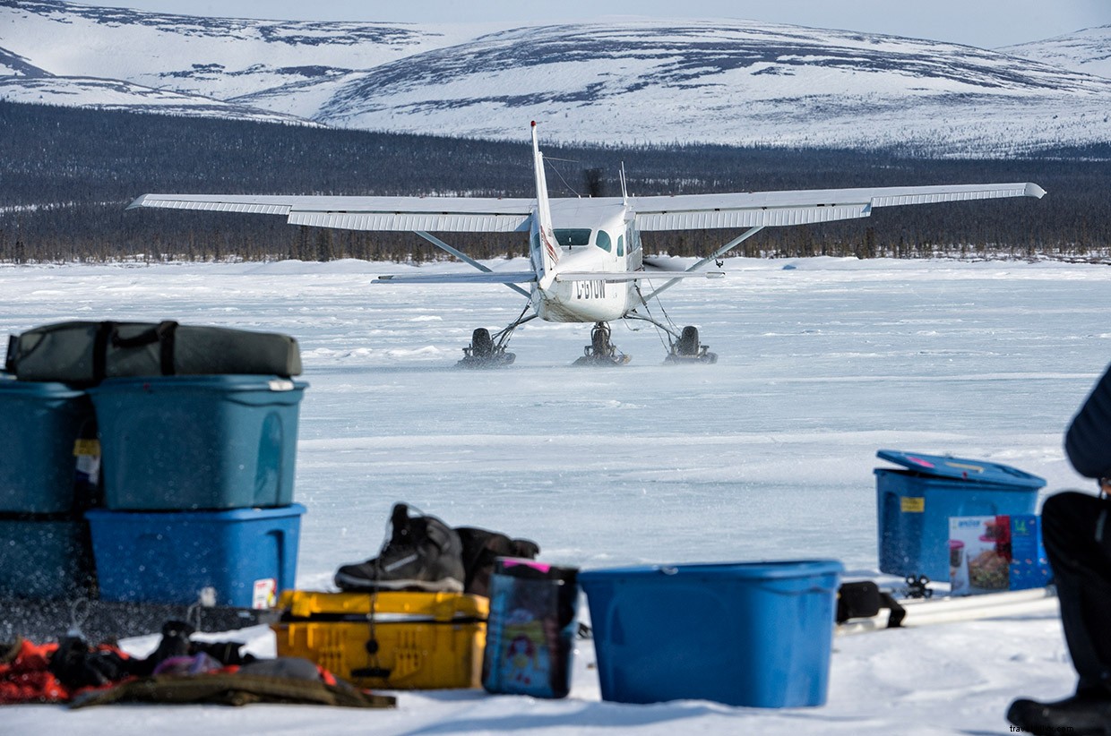 Pursuit on the Slopes: A Thrilling Skiing Challenge