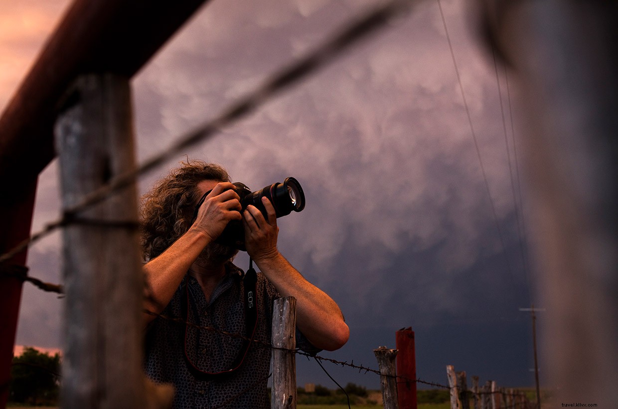 Why 1996’s  Twister  Still Thrills: A Timeless Classic