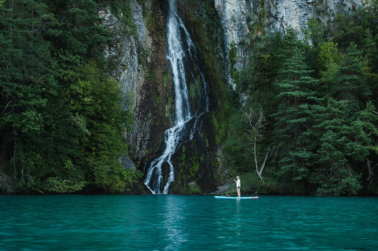Bernese Oberland: Summit to Sea – Explore the Trift Bridge Adventure