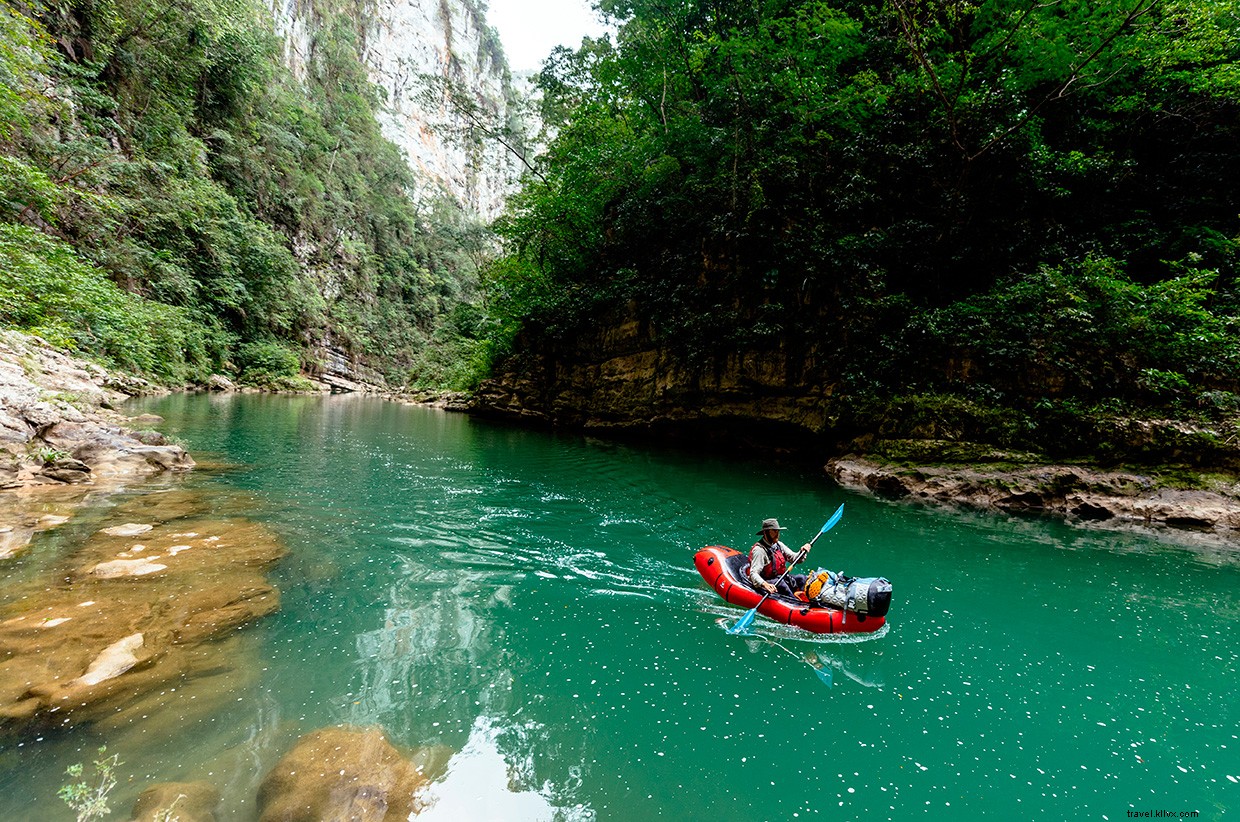 Discover Paradise: A Vibrant Jungle Canyon Adventure