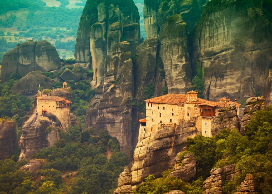 Meteora’s Orthodox Easter: A Devout Journey of Faith