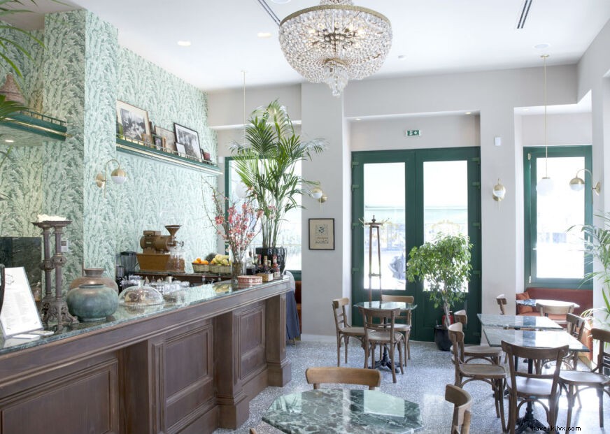 Explore Athens’ Trending Petraki Street: A New Cultural Hotspot