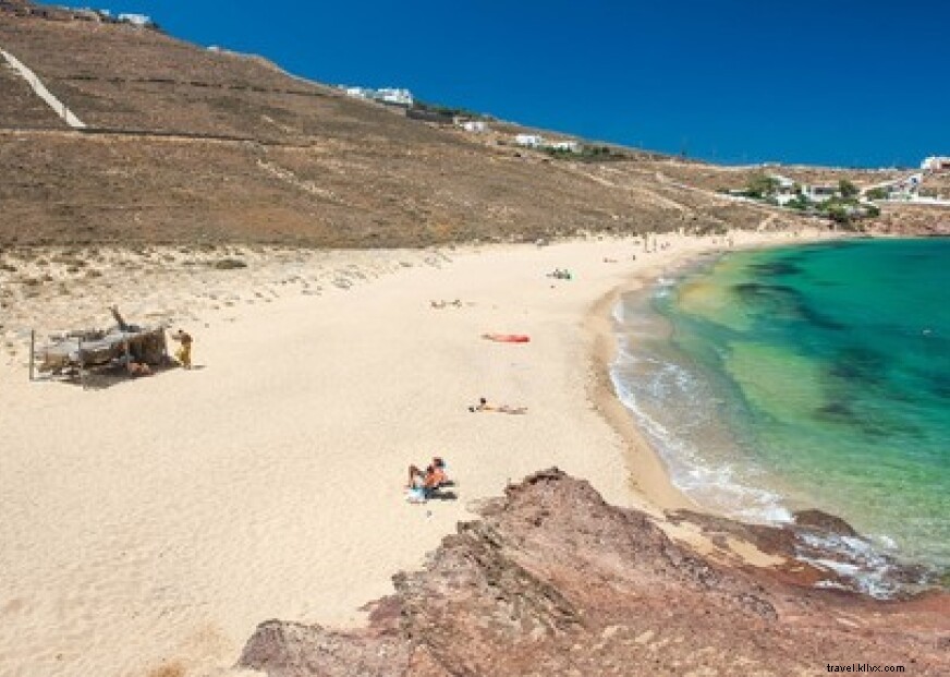 Discover 5 Hidden Gems: Unique Experiences Beyond the Tourist Trail in Mykonos