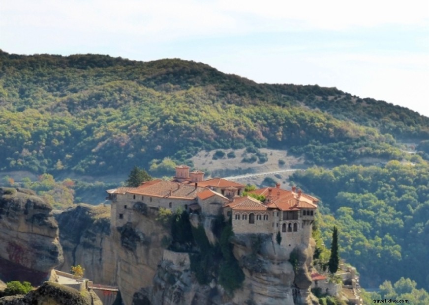 Discover the Majestic Meteora Monasteries of Kalambaka
