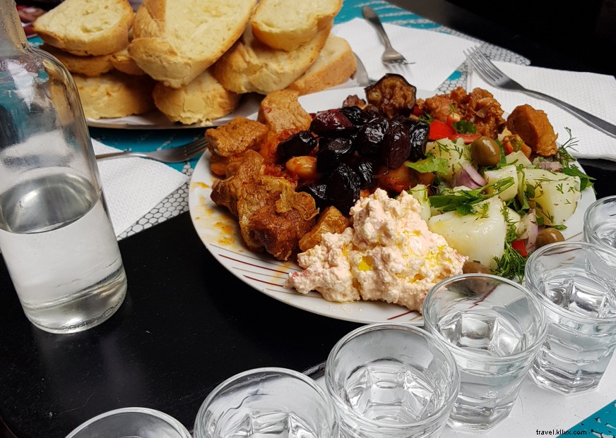 Explore Athens: A Premium Food Tour Experience