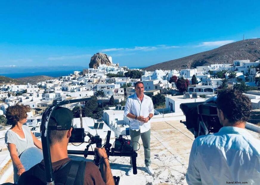 Nikos Aliagas Visits Amorgos Island with TF1 and Authentic Big Blue