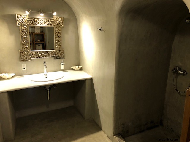 Santorini on a Budget: Your Complete Guide to Affordable Travel