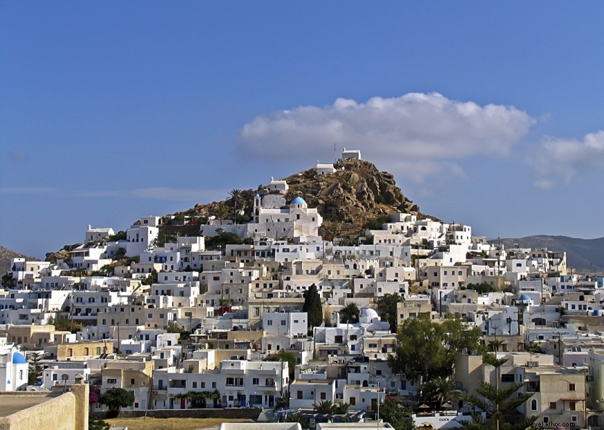 Discover Cyclades  Hidden Paradise: Off-Beat Gems