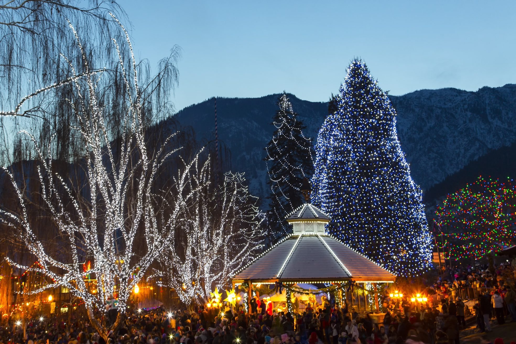 Top American Christmas Towns You Must Visit This Holiday Season