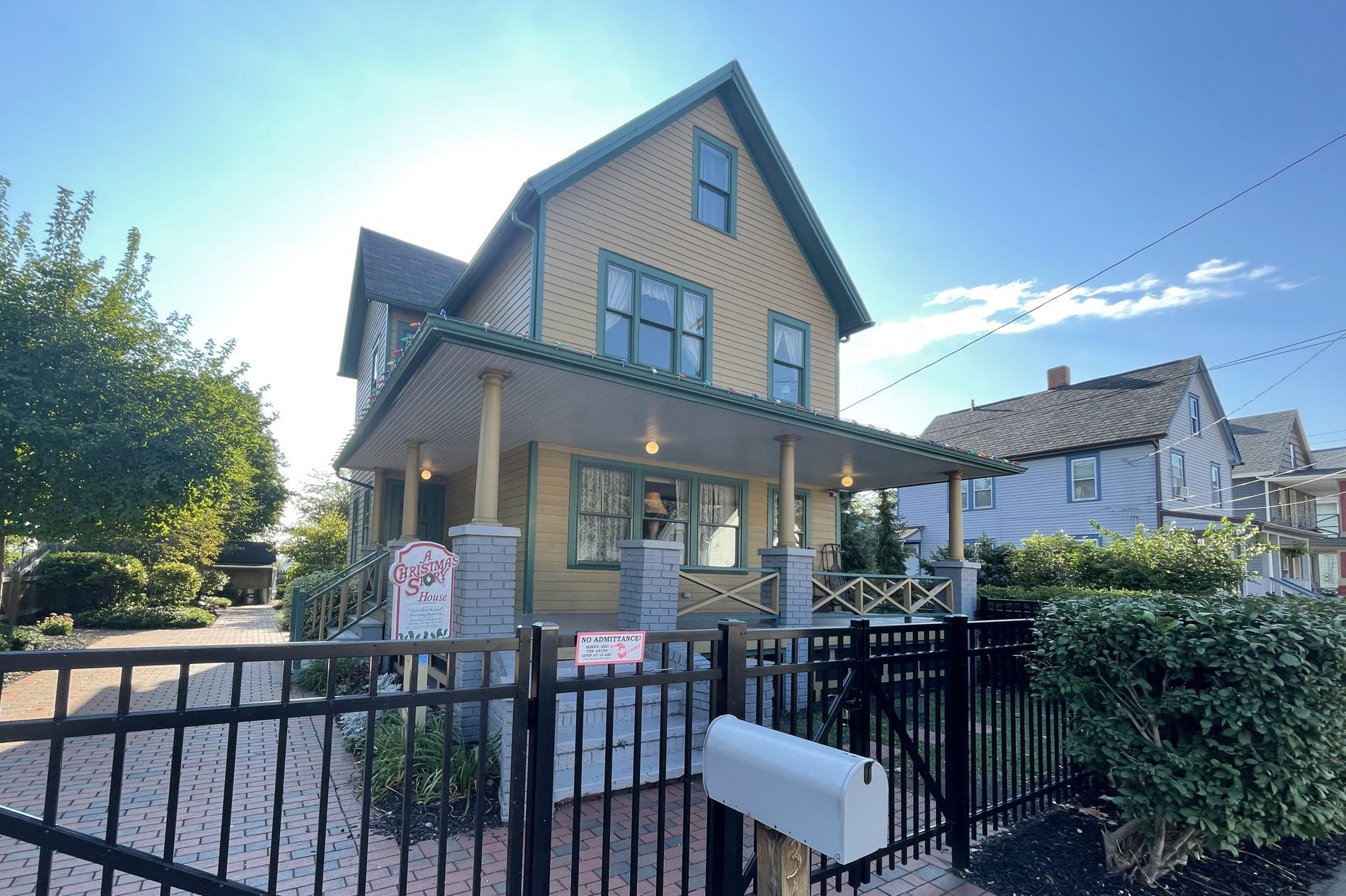 Top American Christmas Towns You Must Visit This Holiday Season