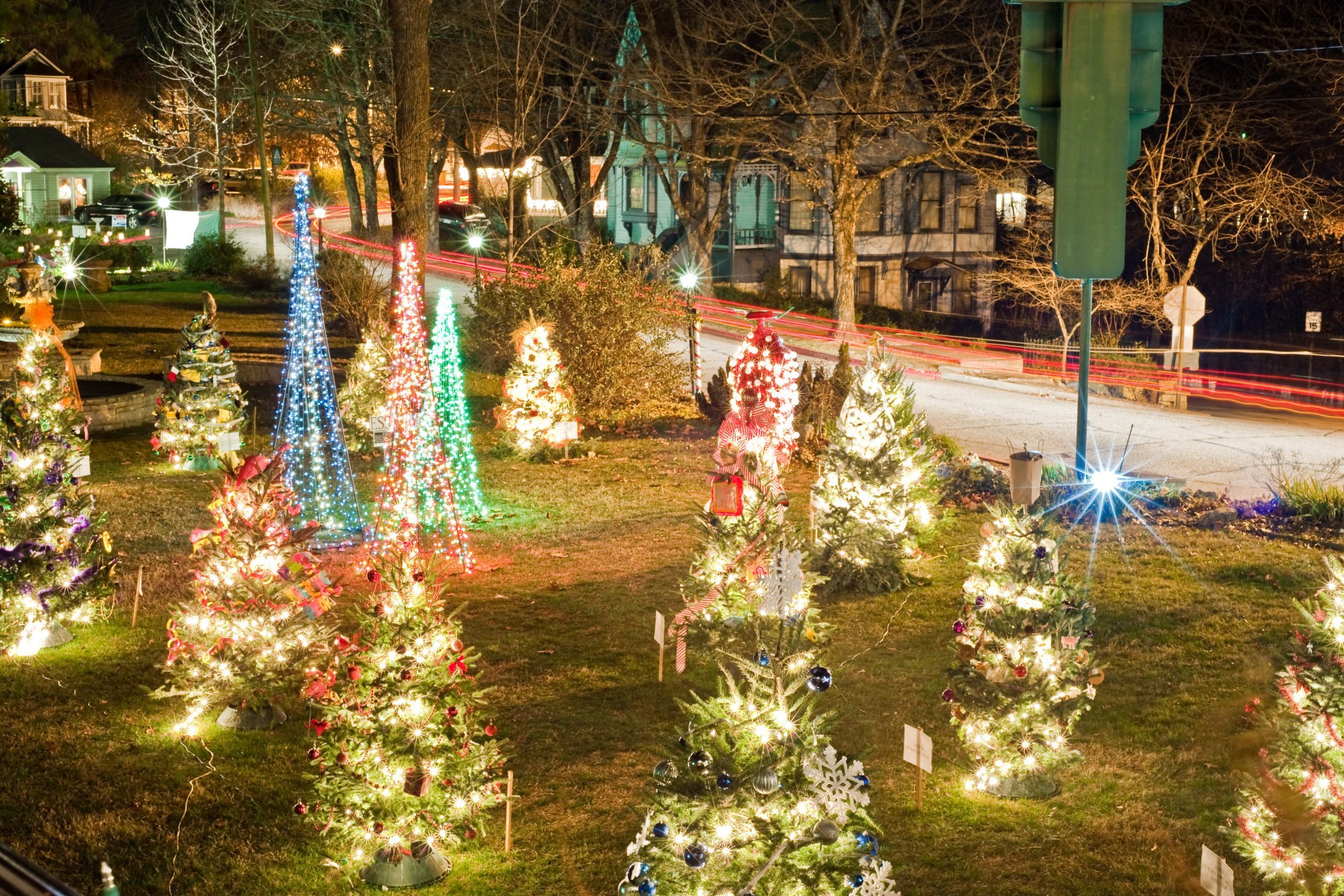 Top American Christmas Towns You Must Visit This Holiday Season