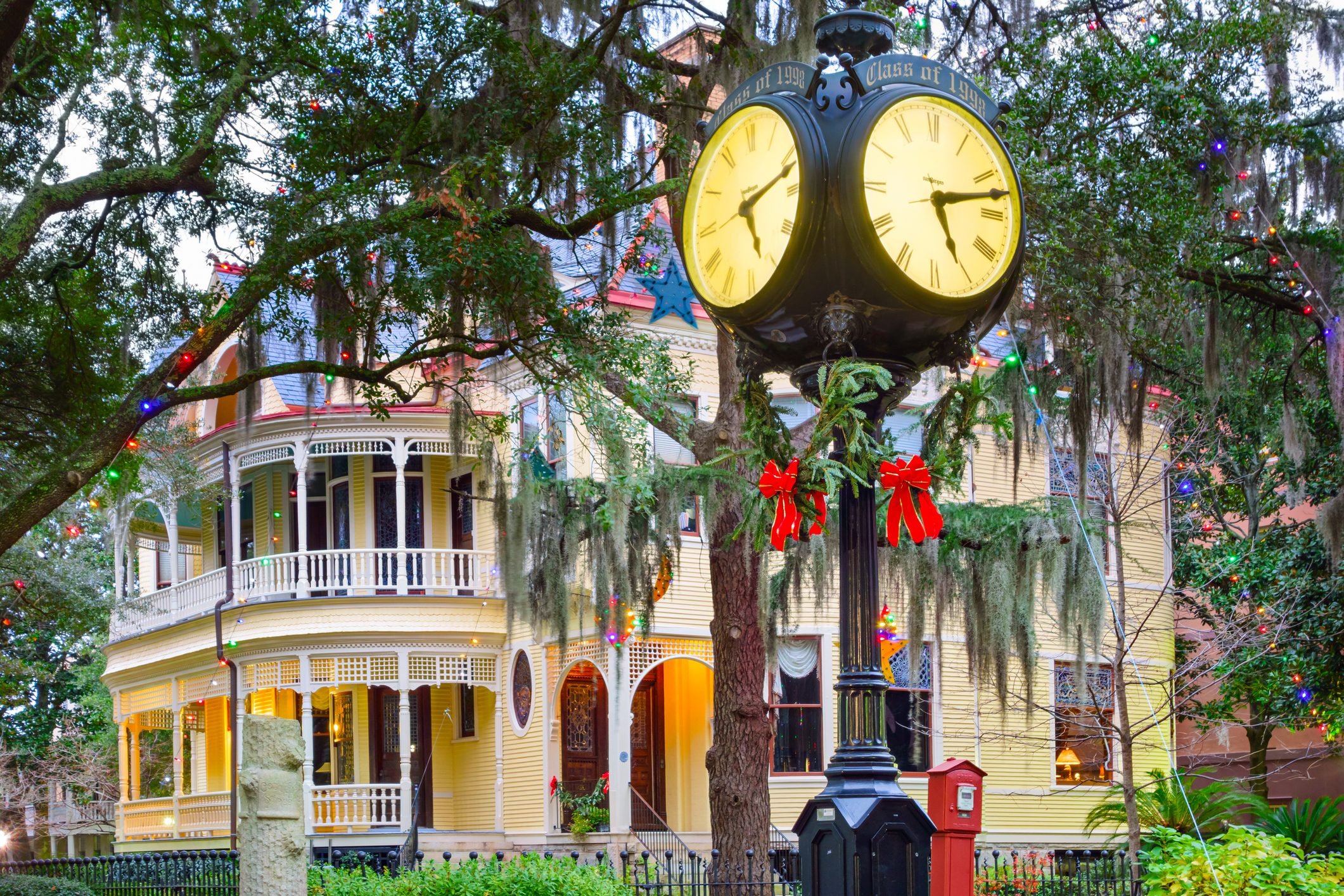 Top American Christmas Towns You Must Visit This Holiday Season