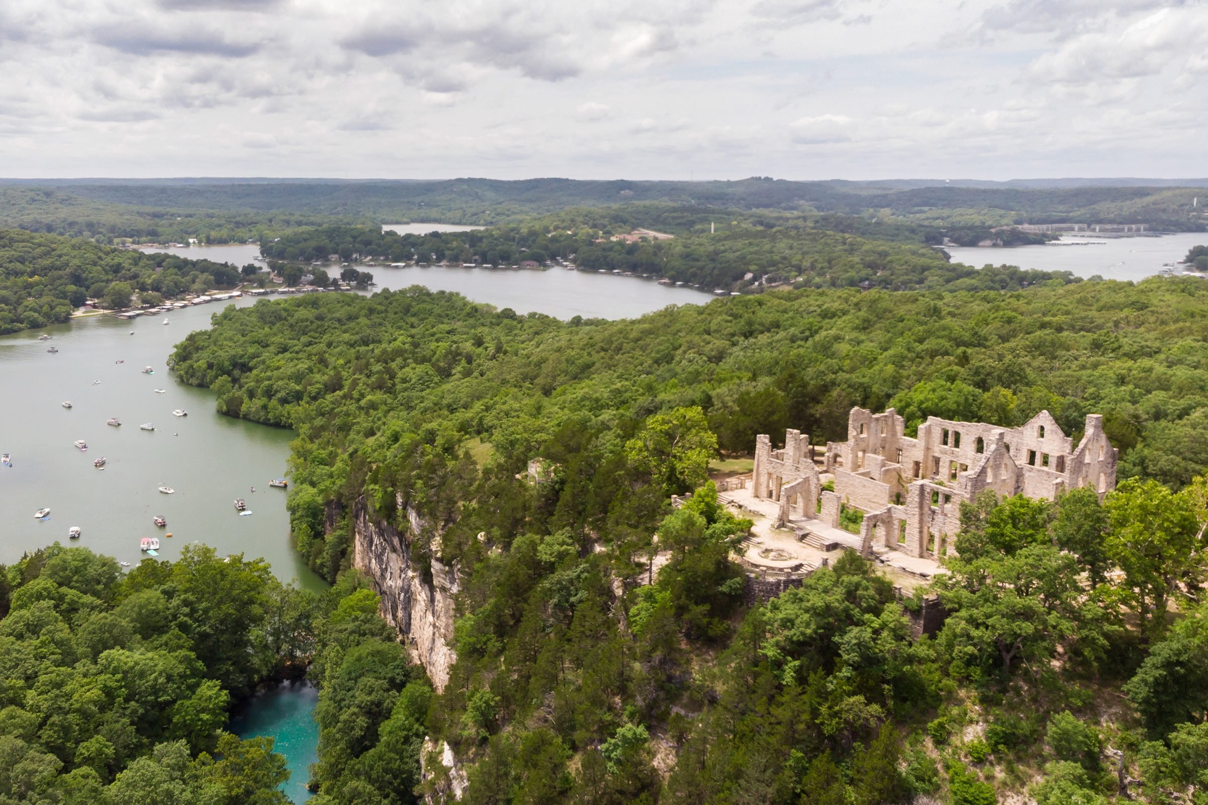 Top 20 Romantic Weekend Escapes for Couples in the U.S.