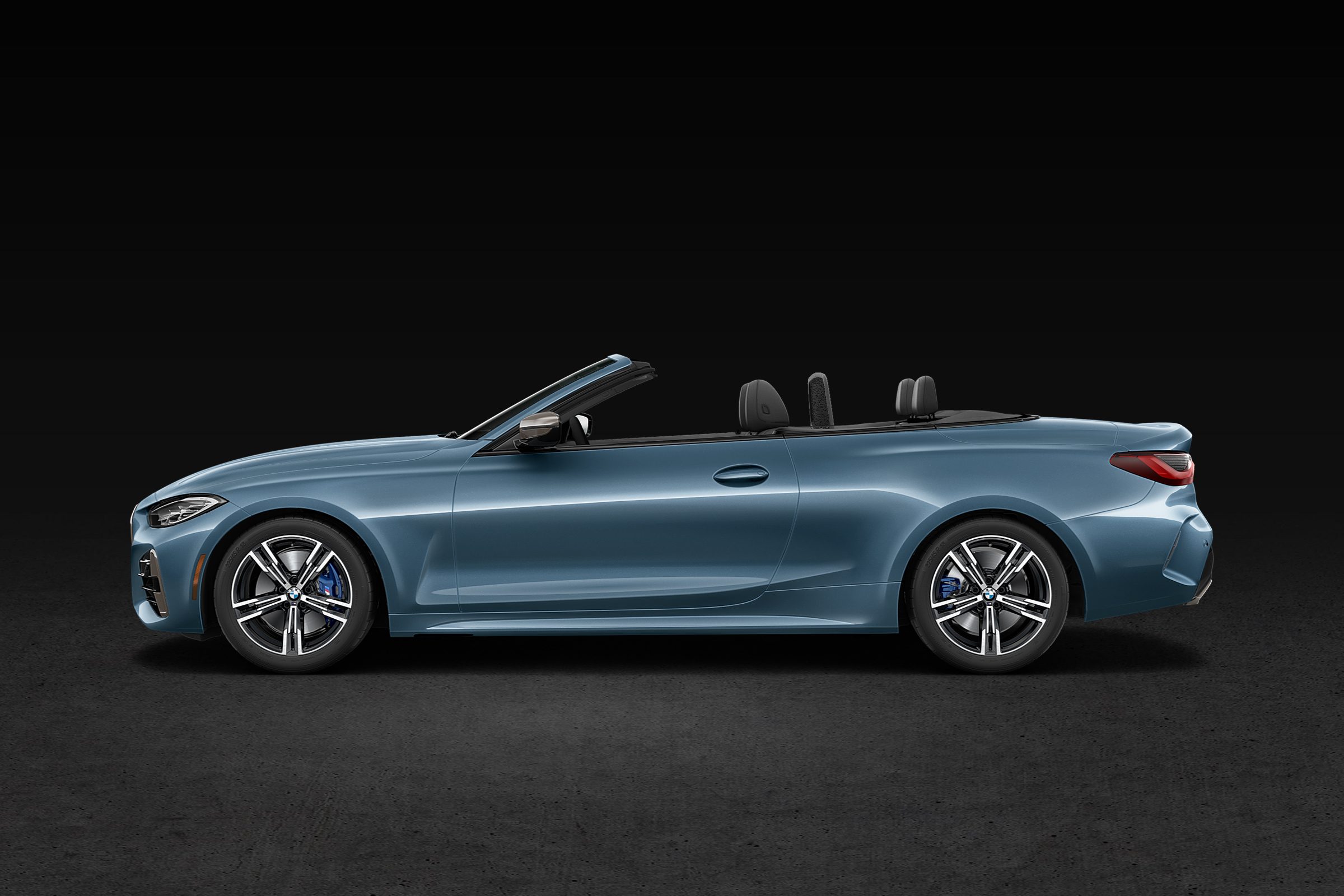 Top 16 Road‑Trip Cars of 2021: Comfort, Style, and Reliability