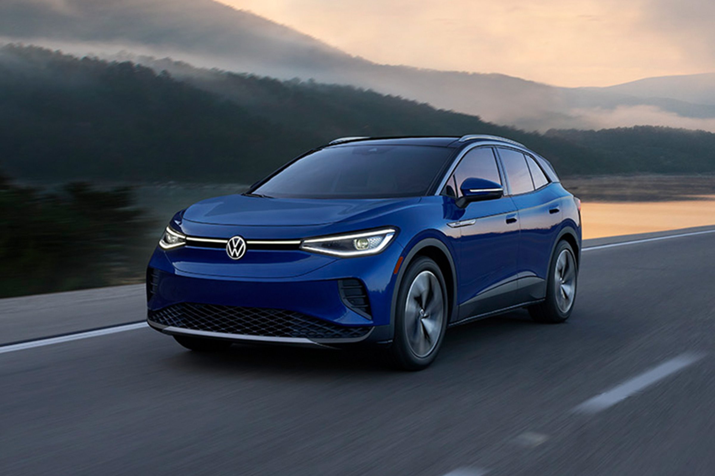 Top 16 Road‑Trip Cars of 2021: Comfort, Style, and Reliability