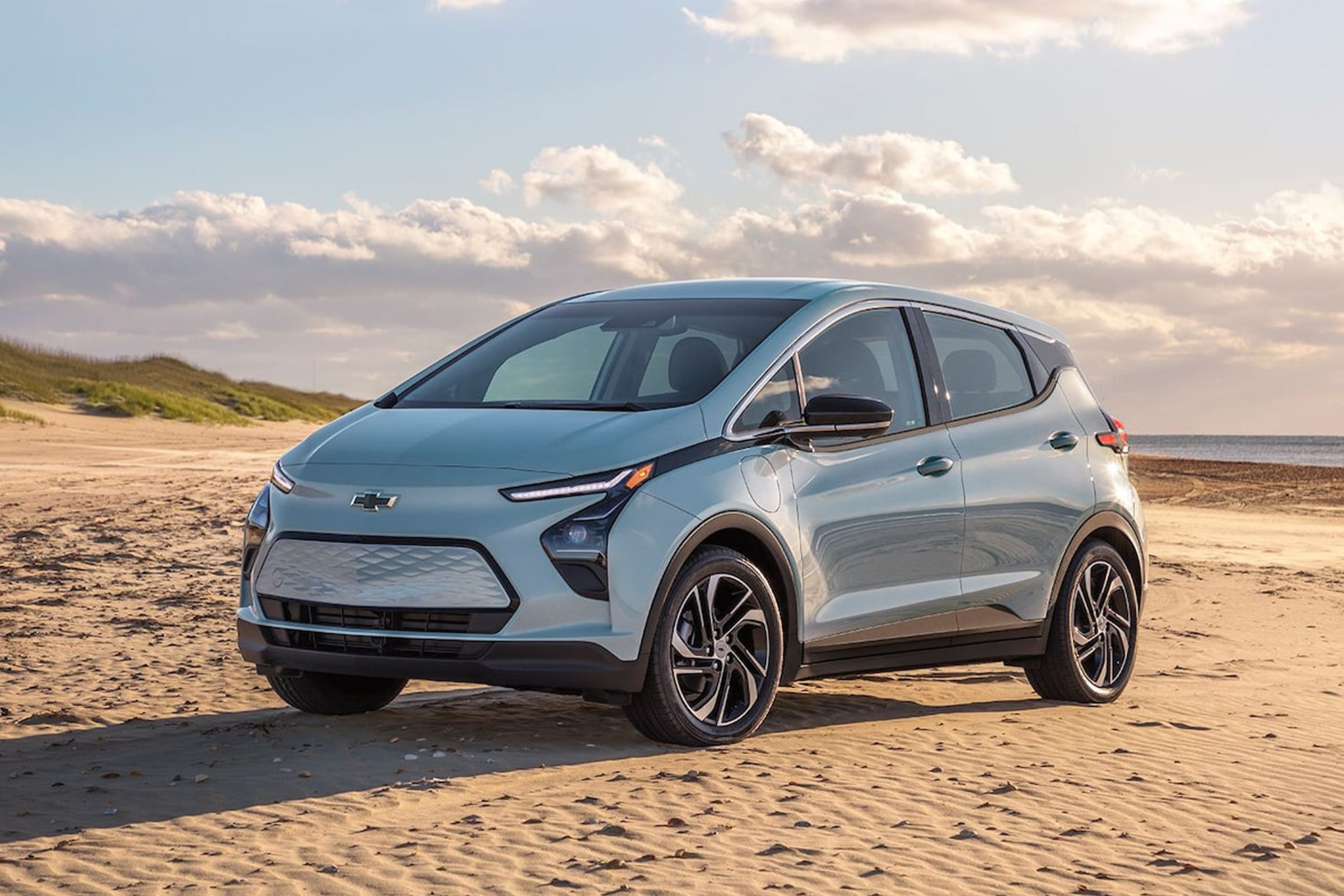 Top 16 Road‑Trip Cars of 2021: Comfort, Style, and Reliability