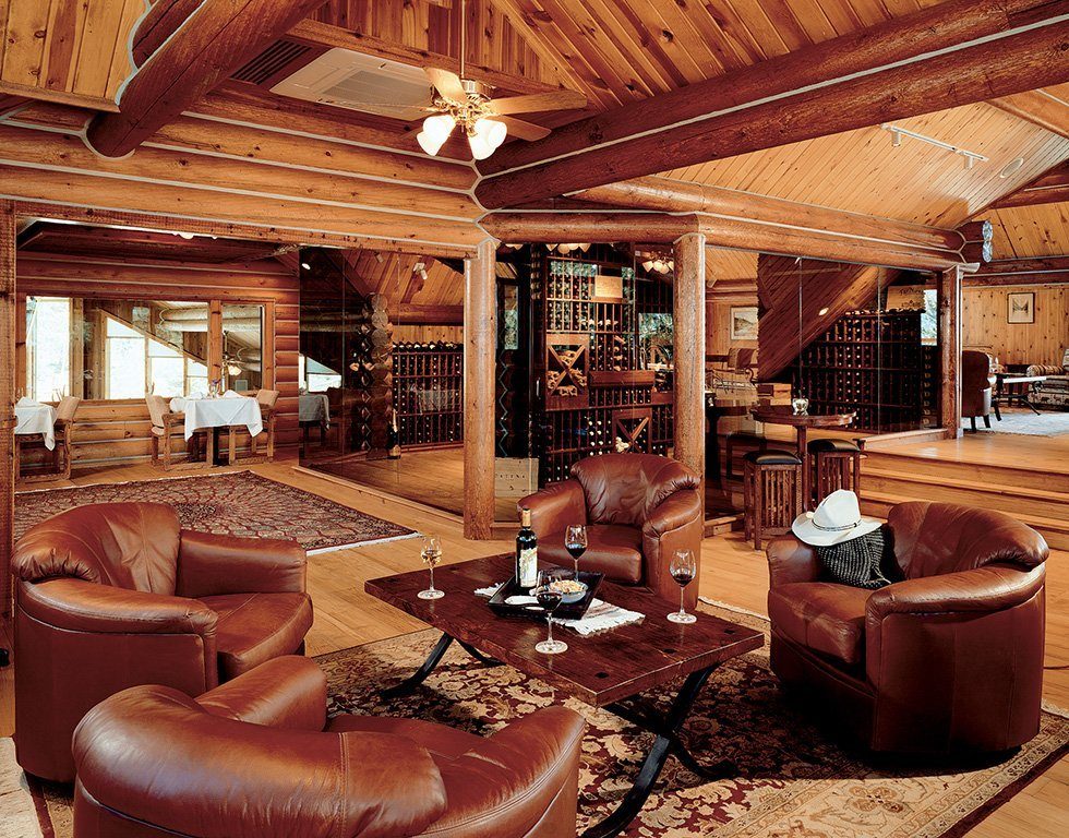 25 Must-Visit Romantic Resorts Worldwide