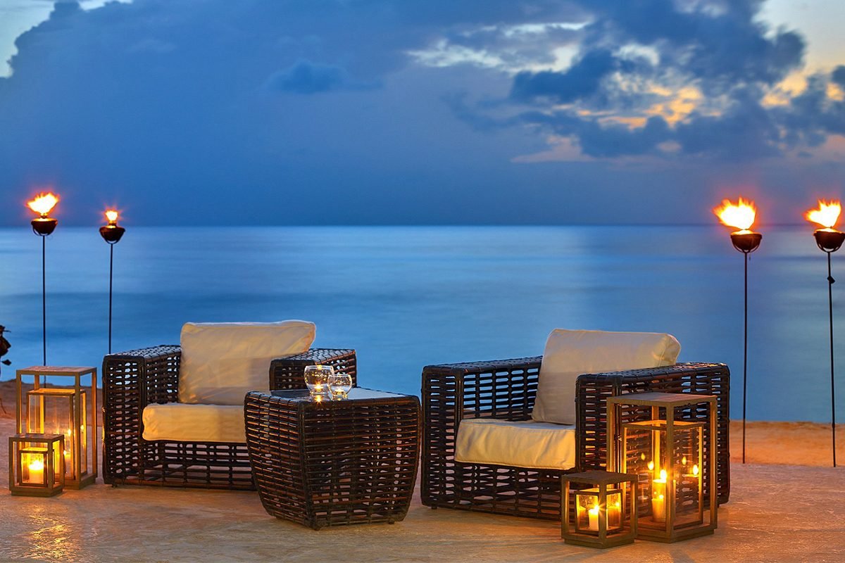 25 Must-Visit Romantic Resorts Worldwide