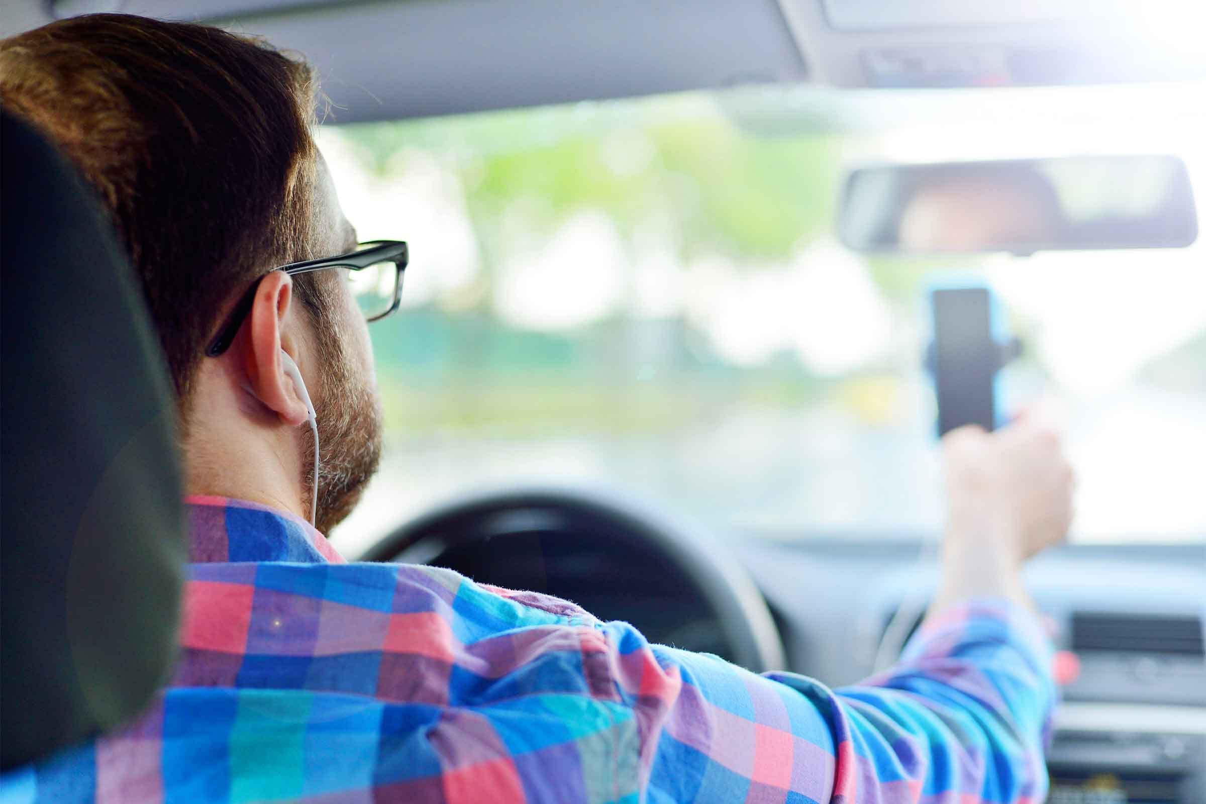 Boost Your Commute: 8 Proven Mental Techniques to Reduce Traffic Stress