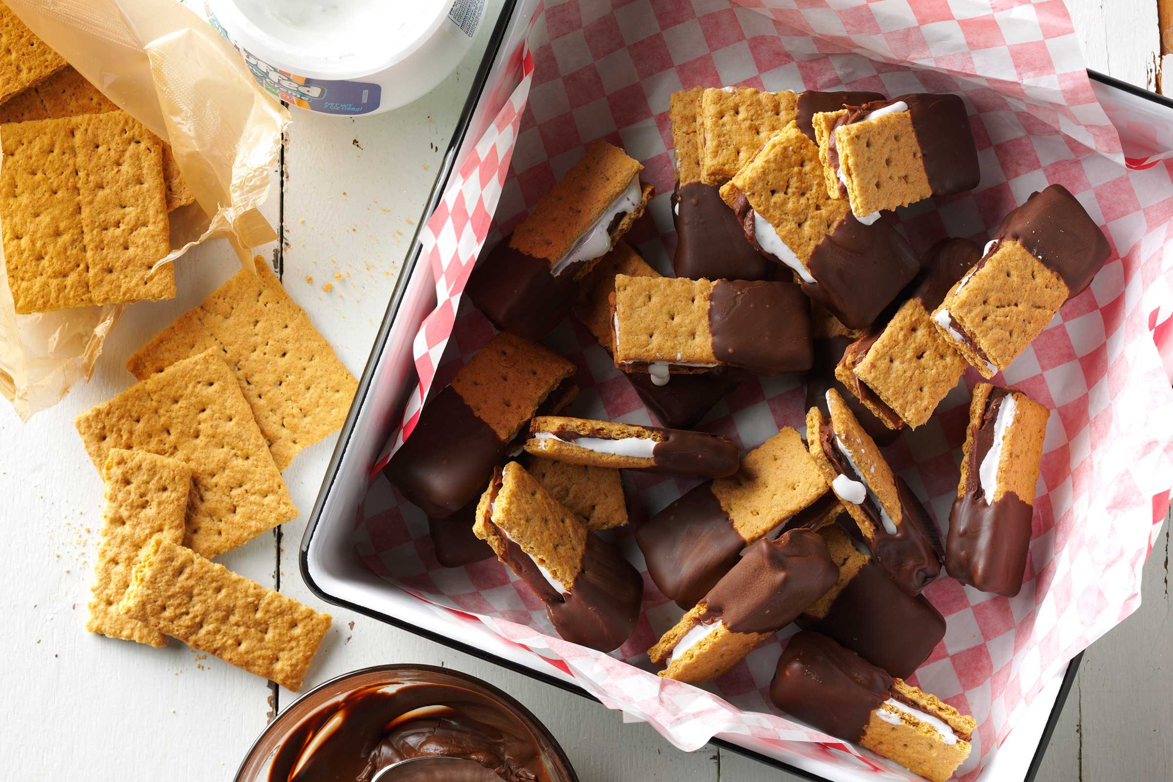 19 Innovative S mores Recipes for a Fresh Twist