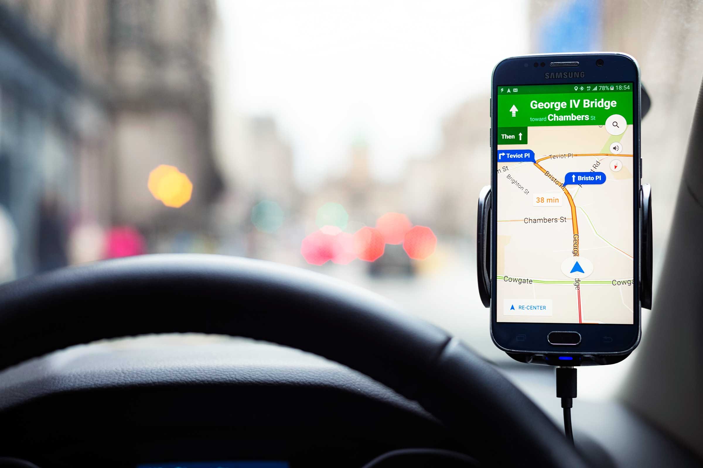 7 Proven Strategies to Stop Texting While Driving