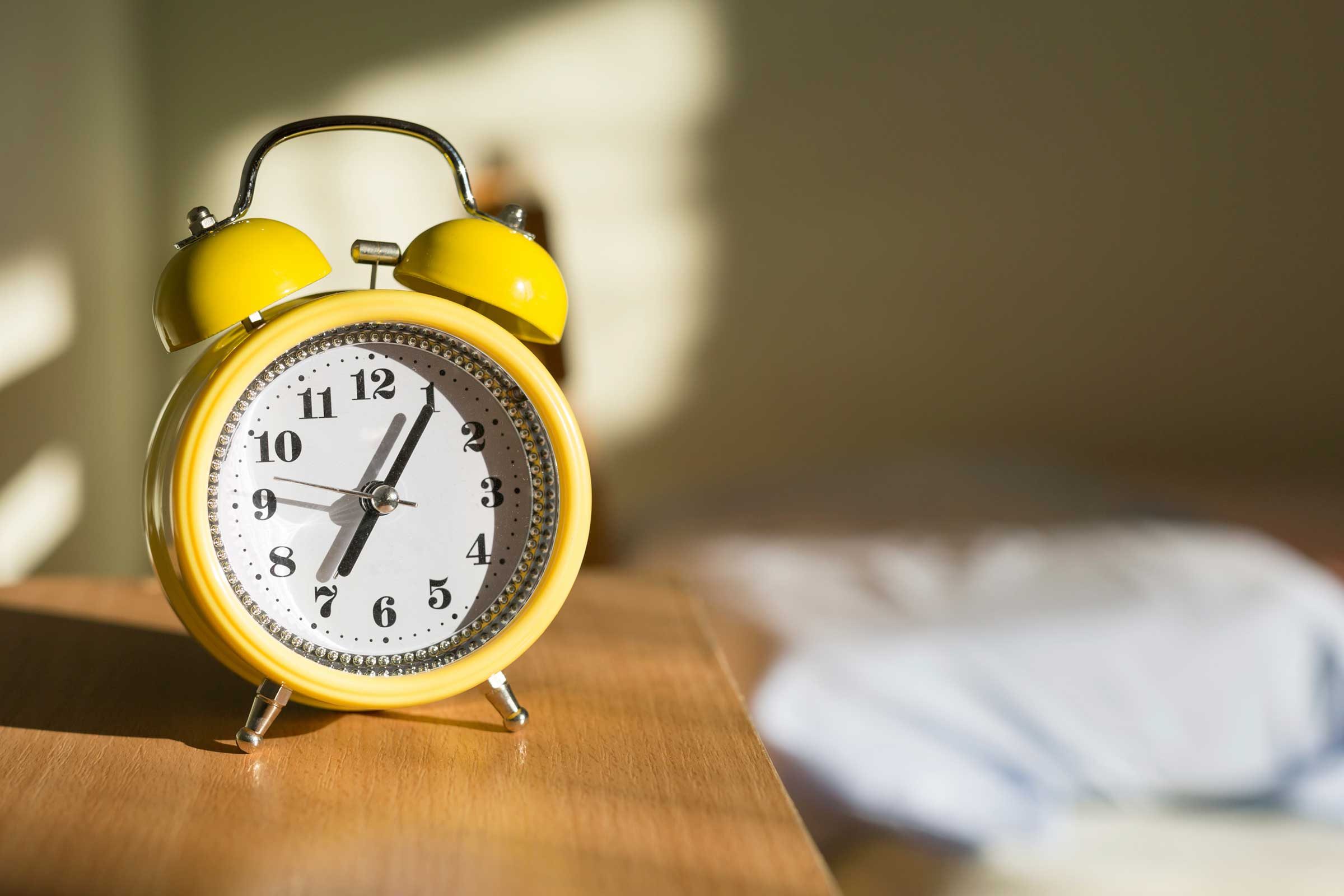 Struggling to Sleep While Traveling? 17 Proven Tips for Better Rest on Vacation