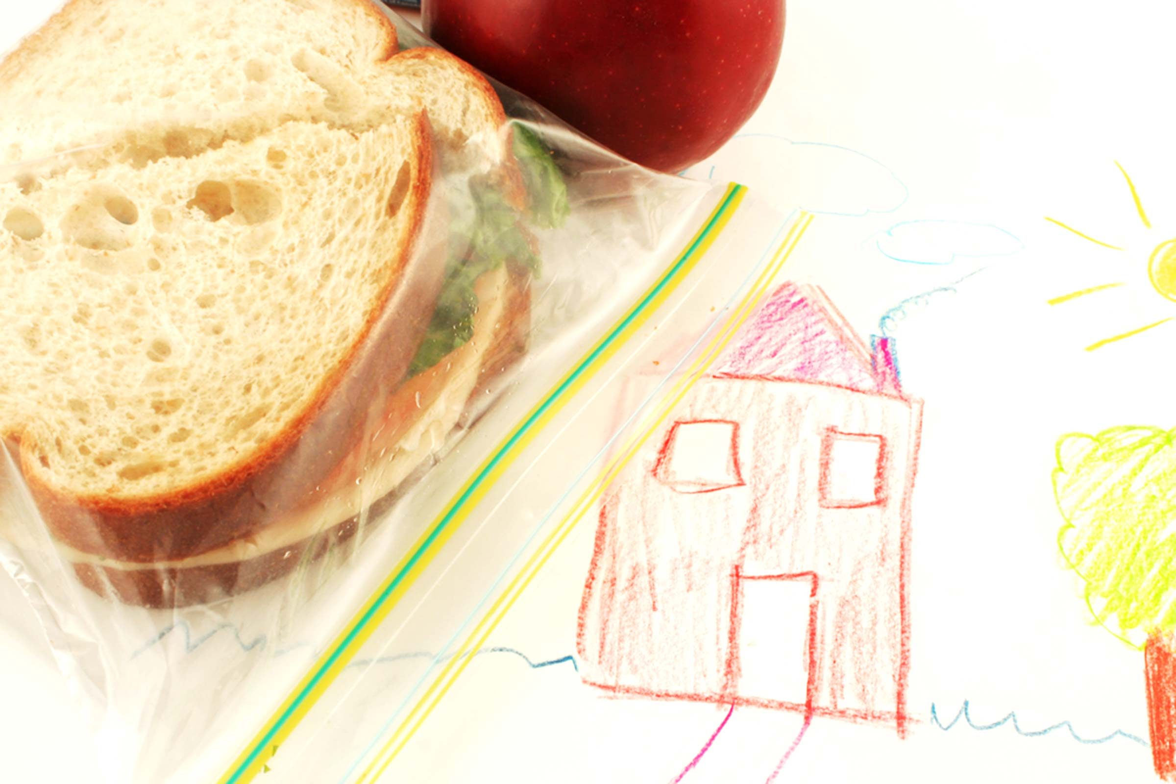 7 Simple, Effective Ways to Keep Your Smartphone Safe on the Beach