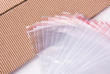 Transform Your Packing Routine: 6 Everyday Household Items That Keep Your Suitcase Organized and Wrinkle‑Free