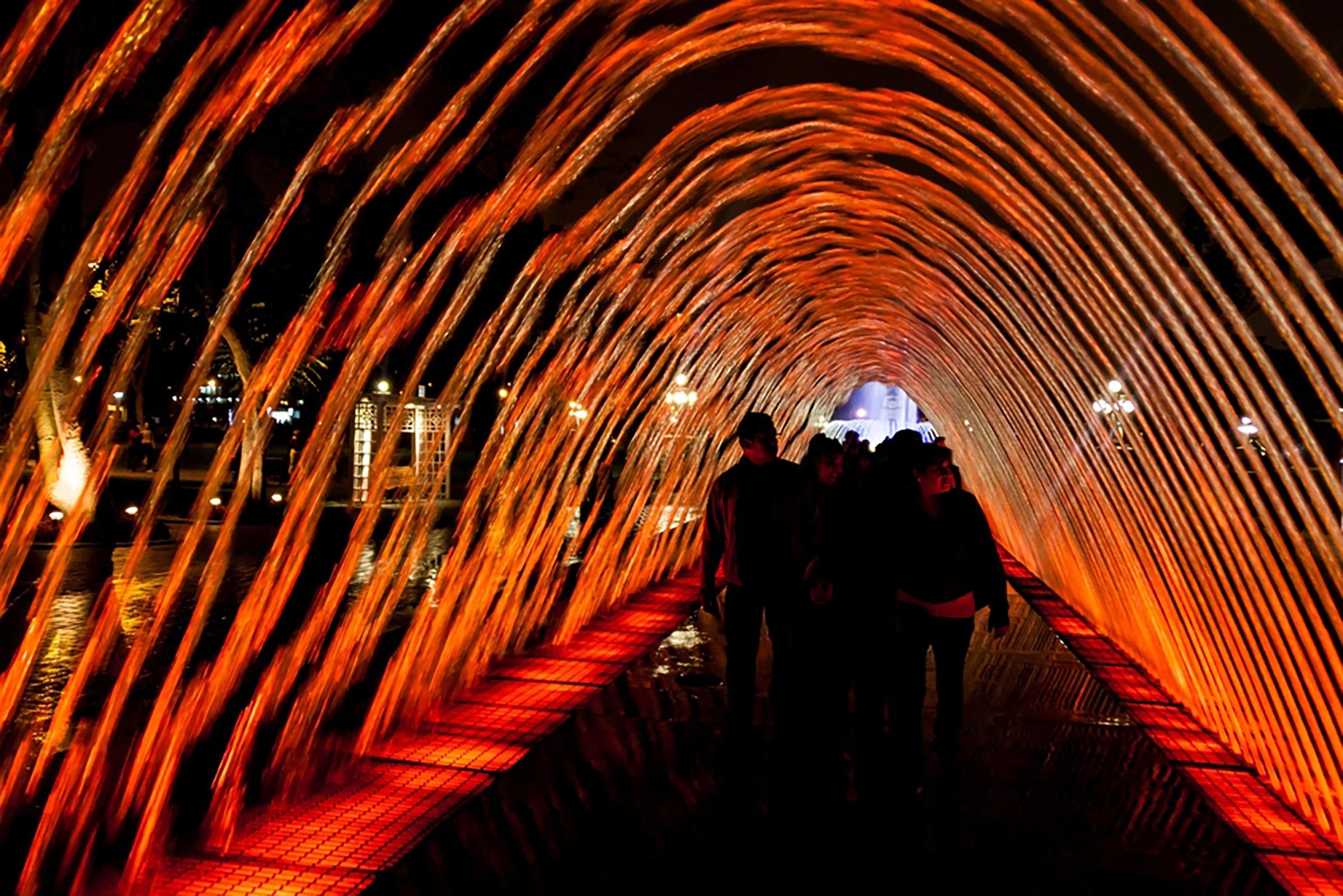 13 Spectacular Fountains Around the World You Must See