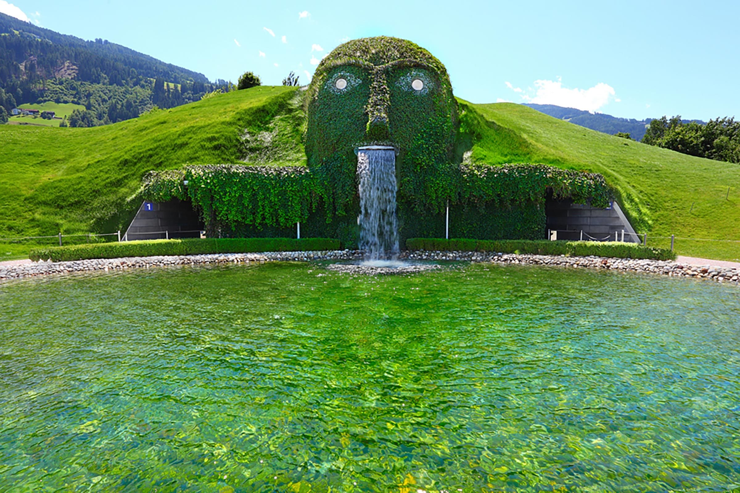 13 Spectacular Fountains Around the World You Must See