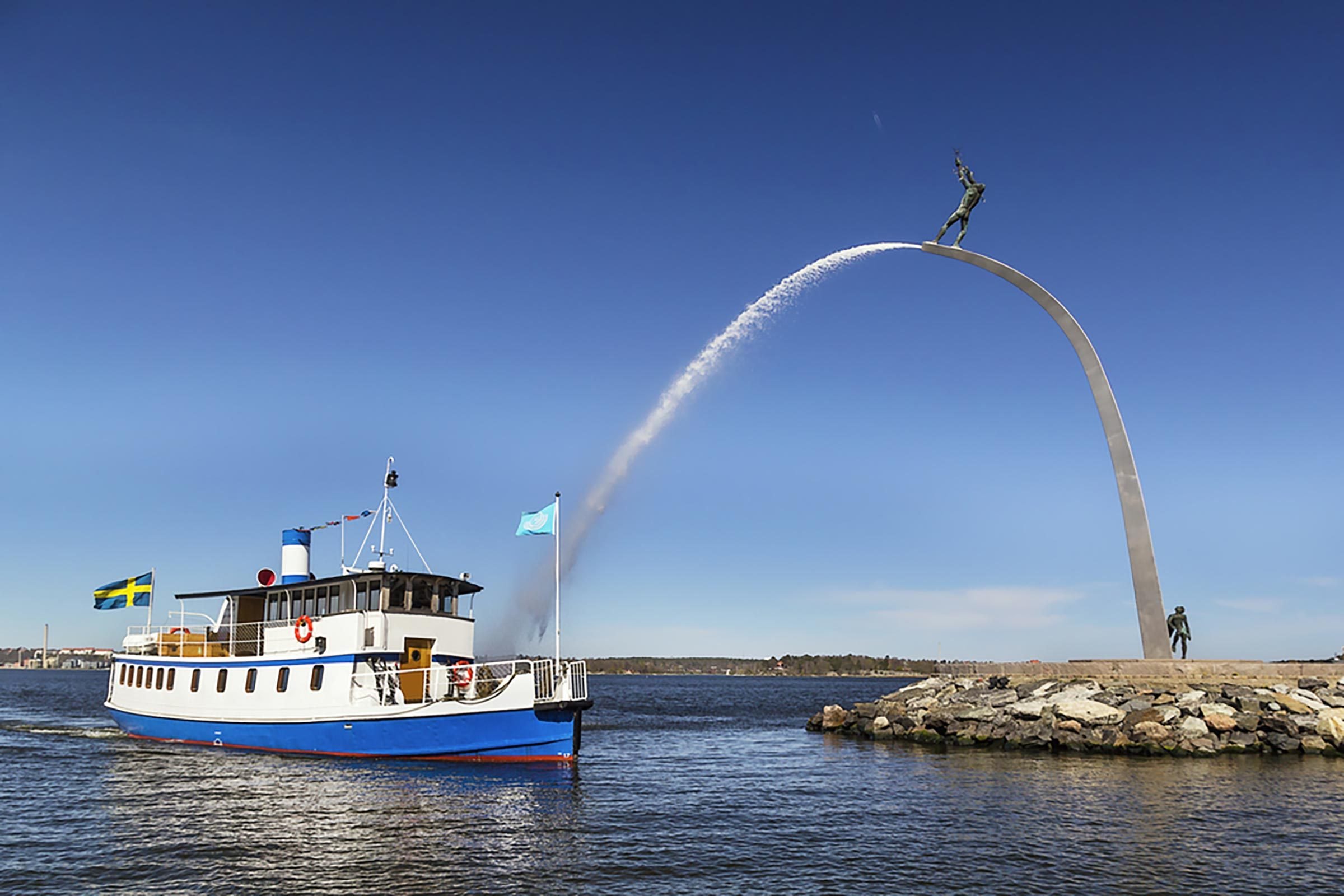 13 Spectacular Fountains Around the World You Must See