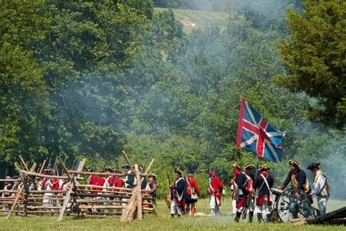 10 Must-See Battle Re-enactments That Will Blow Your Mind