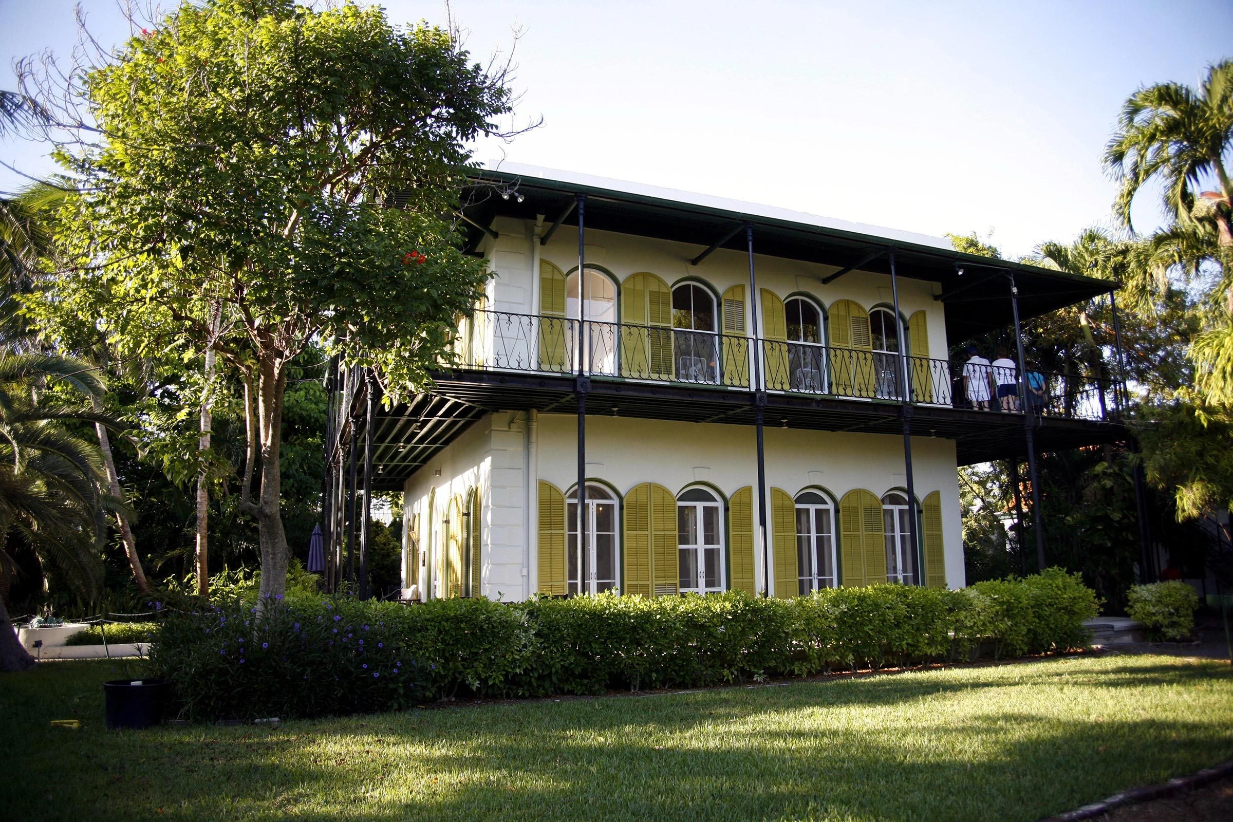 Top 9 Must‑Visit Literary Landmarks for Book Lovers This Summer