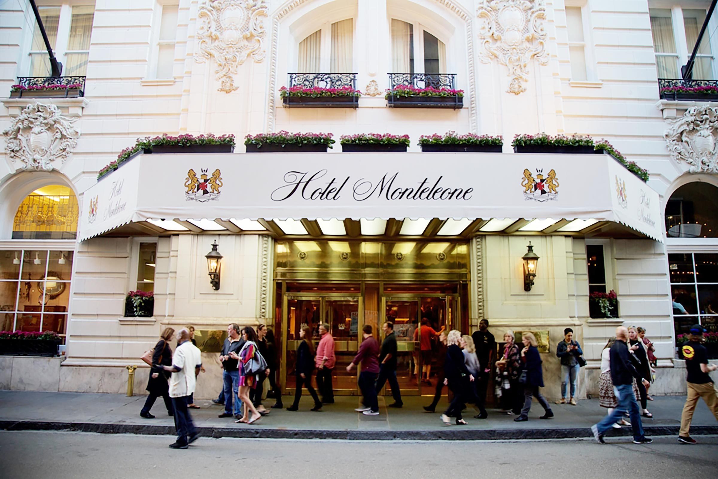 Top 9 Must‑Visit Literary Landmarks for Book Lovers This Summer