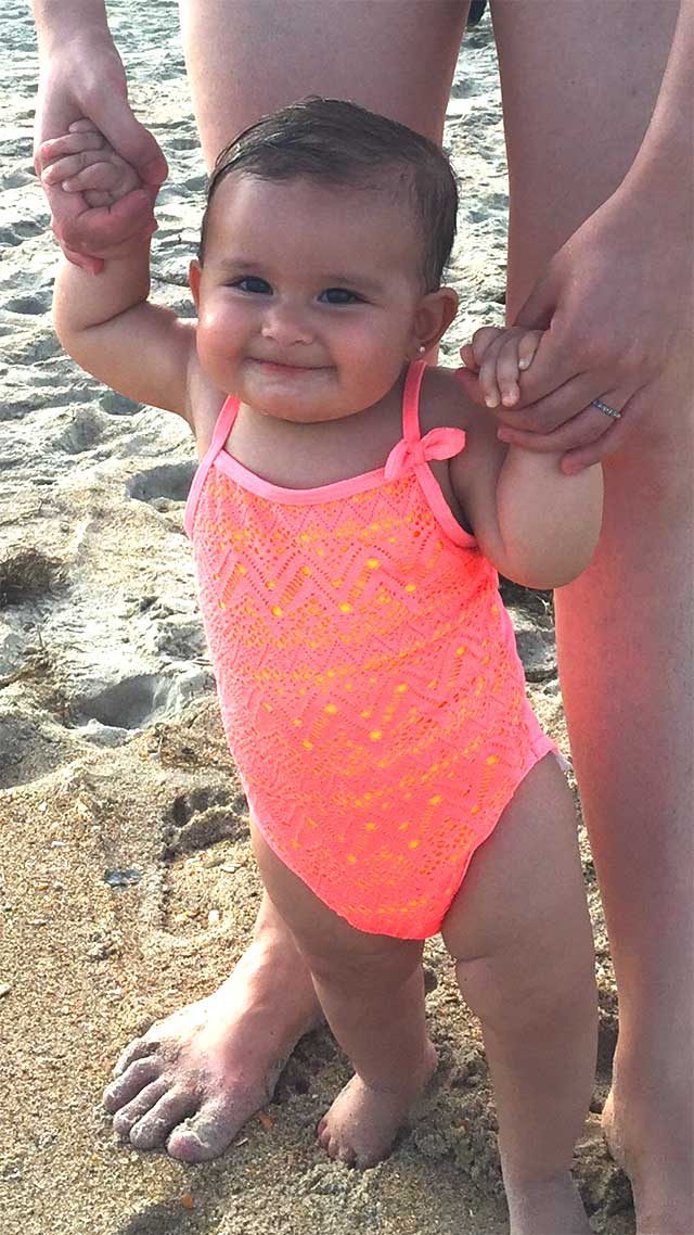 10 Must-Have Beach Essentials Every Parent Needs for a Safe, Fun Day