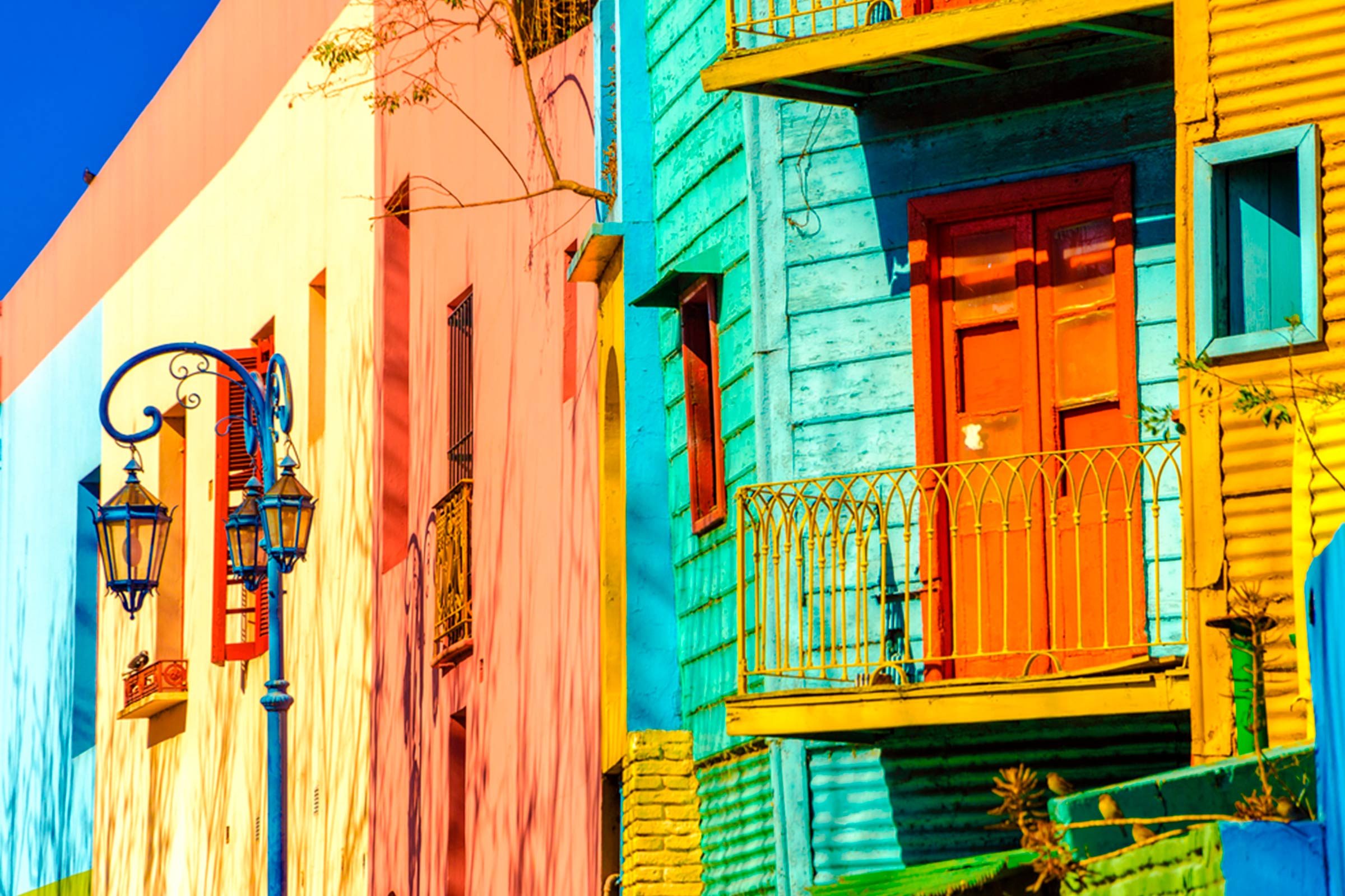 8 Secrets to a Romantic Second Honeymoon on a Budget