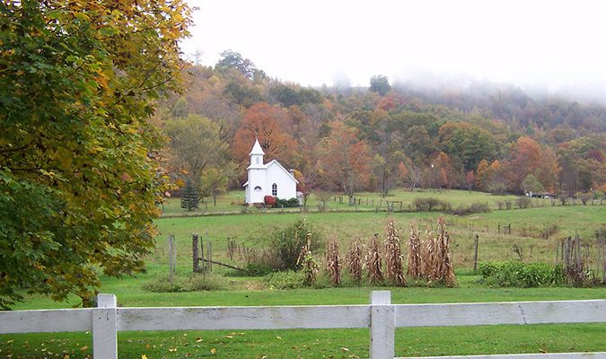 30 Stunning Photos That Capture the Charm of Country Living