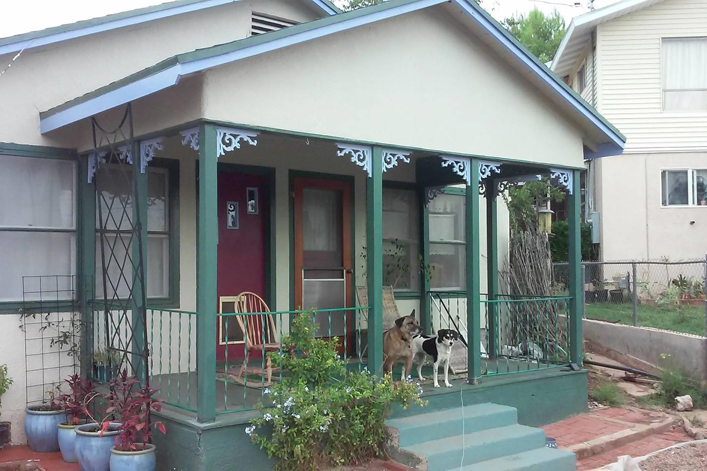 8 Haunted Airbnb Rentals You Can Book Right Now