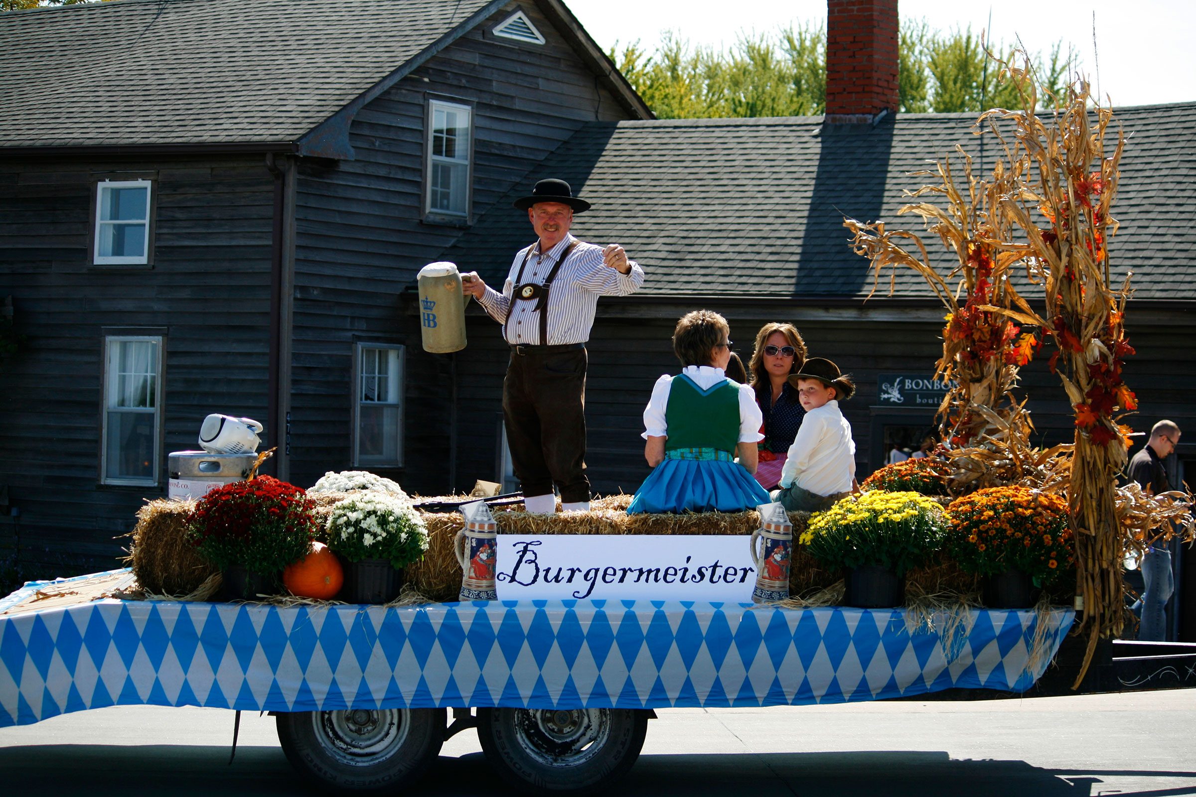 Discover 8 Authentic Small‑Town Oktoberfests That Transport You to Germany