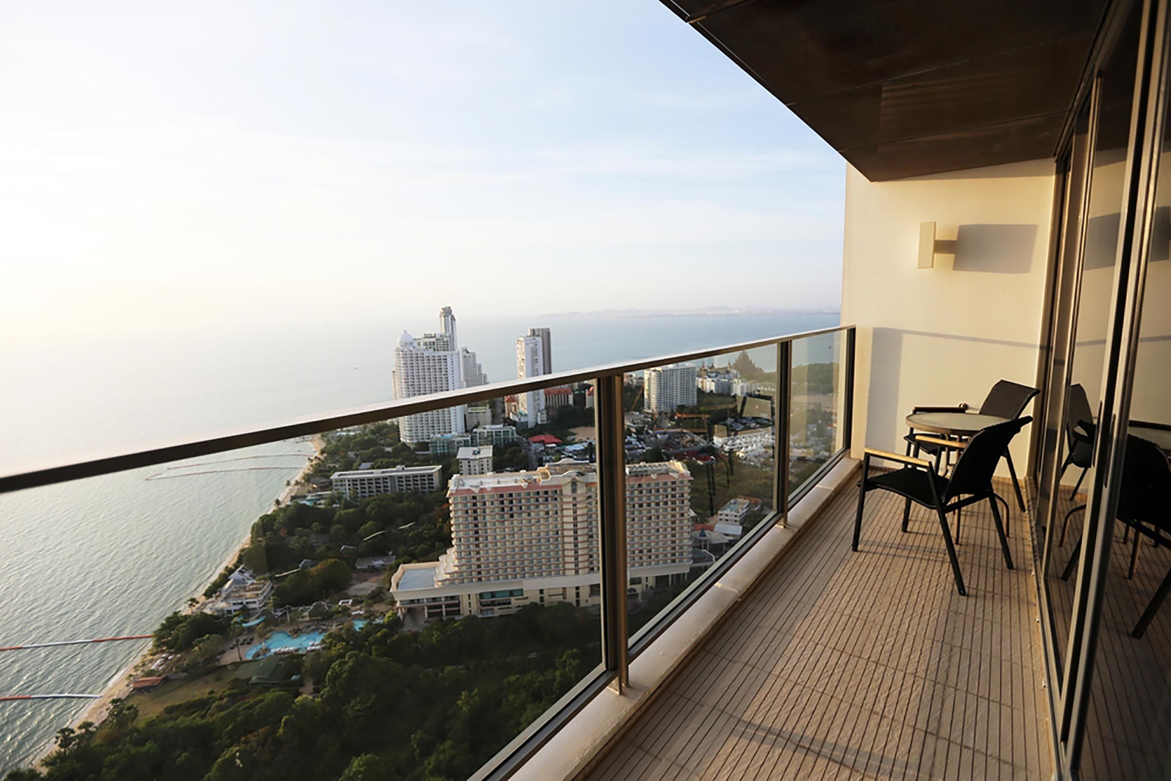 13 Hidden Hotel Room Hazards That Endanger Your Children