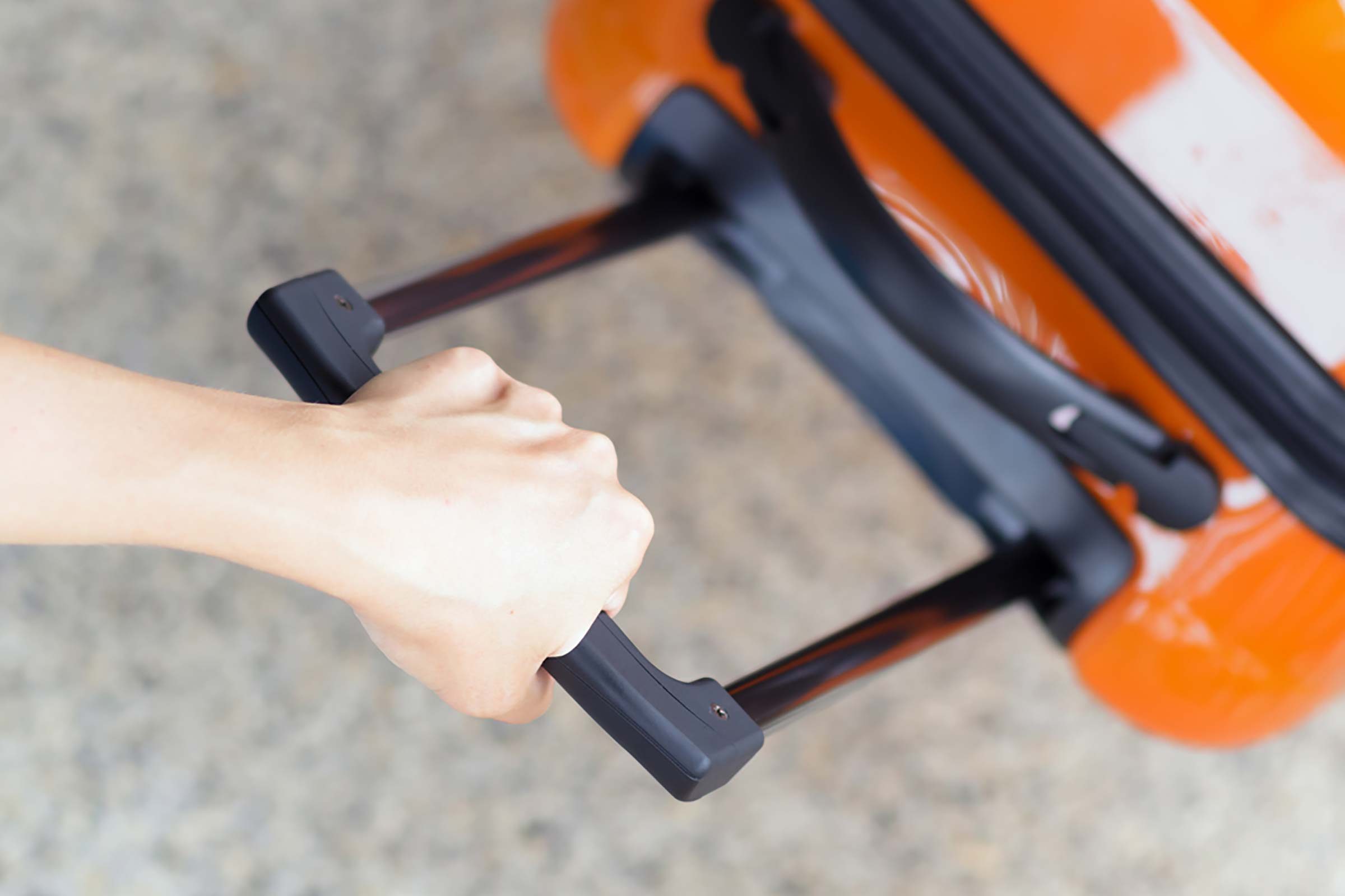 8 Essential Luggage Tips Baggage Handlers Recommend for a Smooth Travel Experience