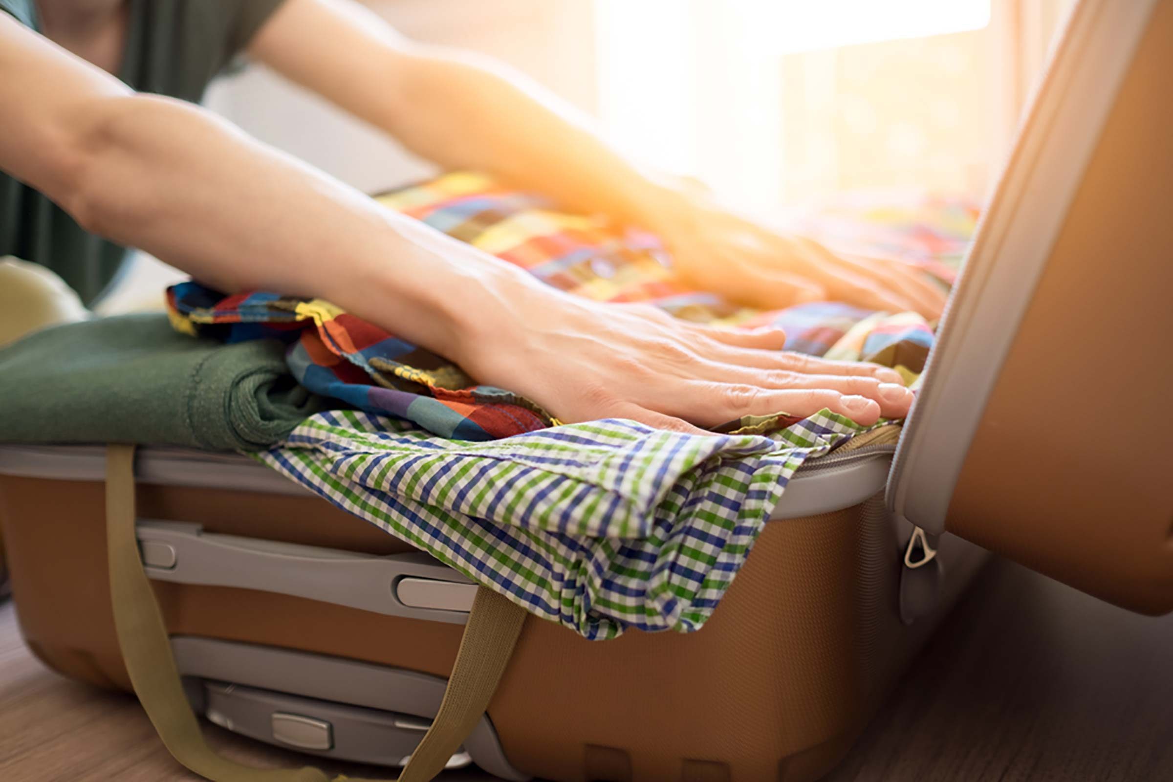 8 Essential Luggage Tips Baggage Handlers Recommend for a Smooth Travel Experience