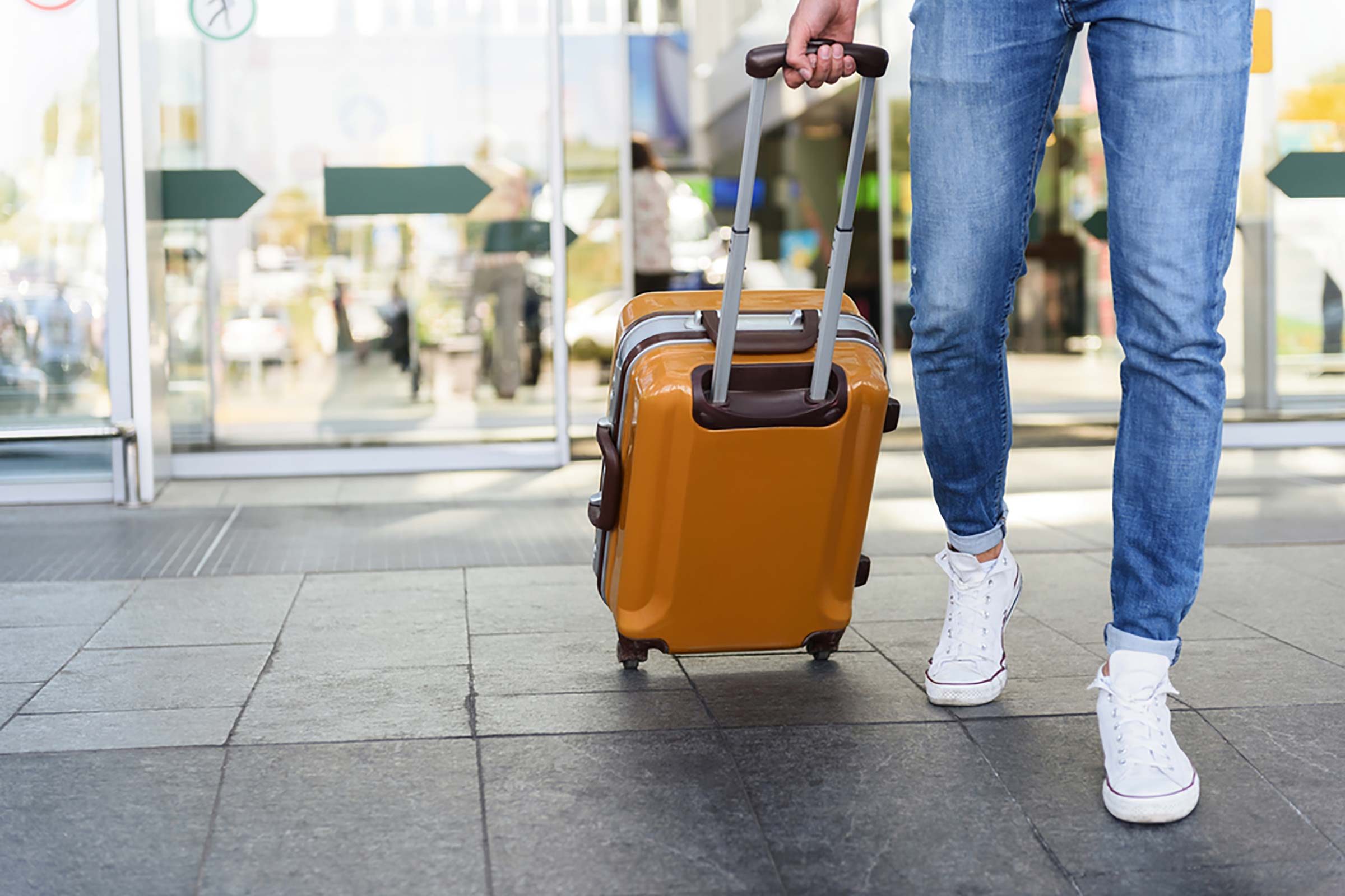 8 Essential Luggage Tips Baggage Handlers Recommend for a Smooth Travel Experience