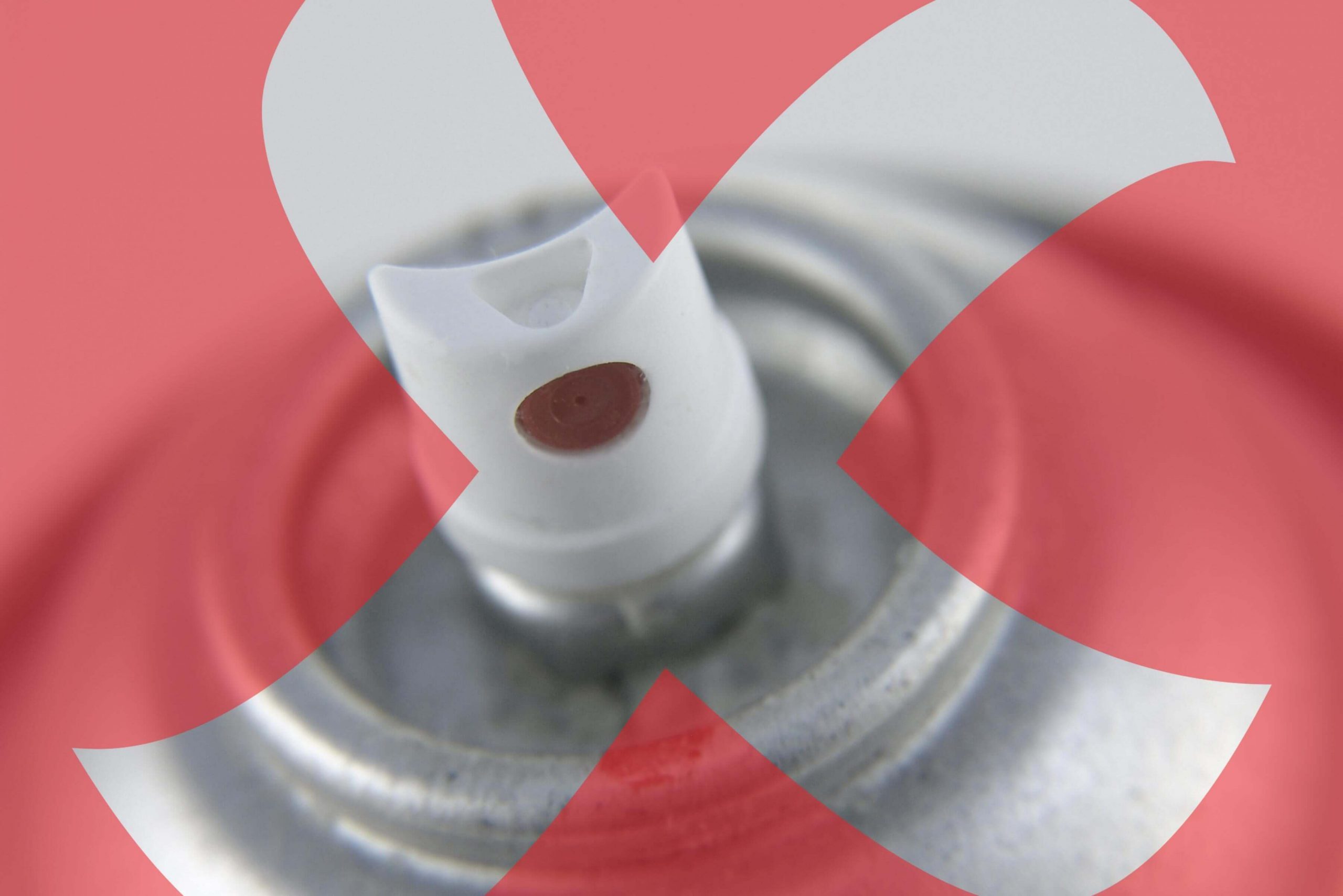 7 Essential Carry‑On Items for Travelers—and 4 Things You Should Avoid