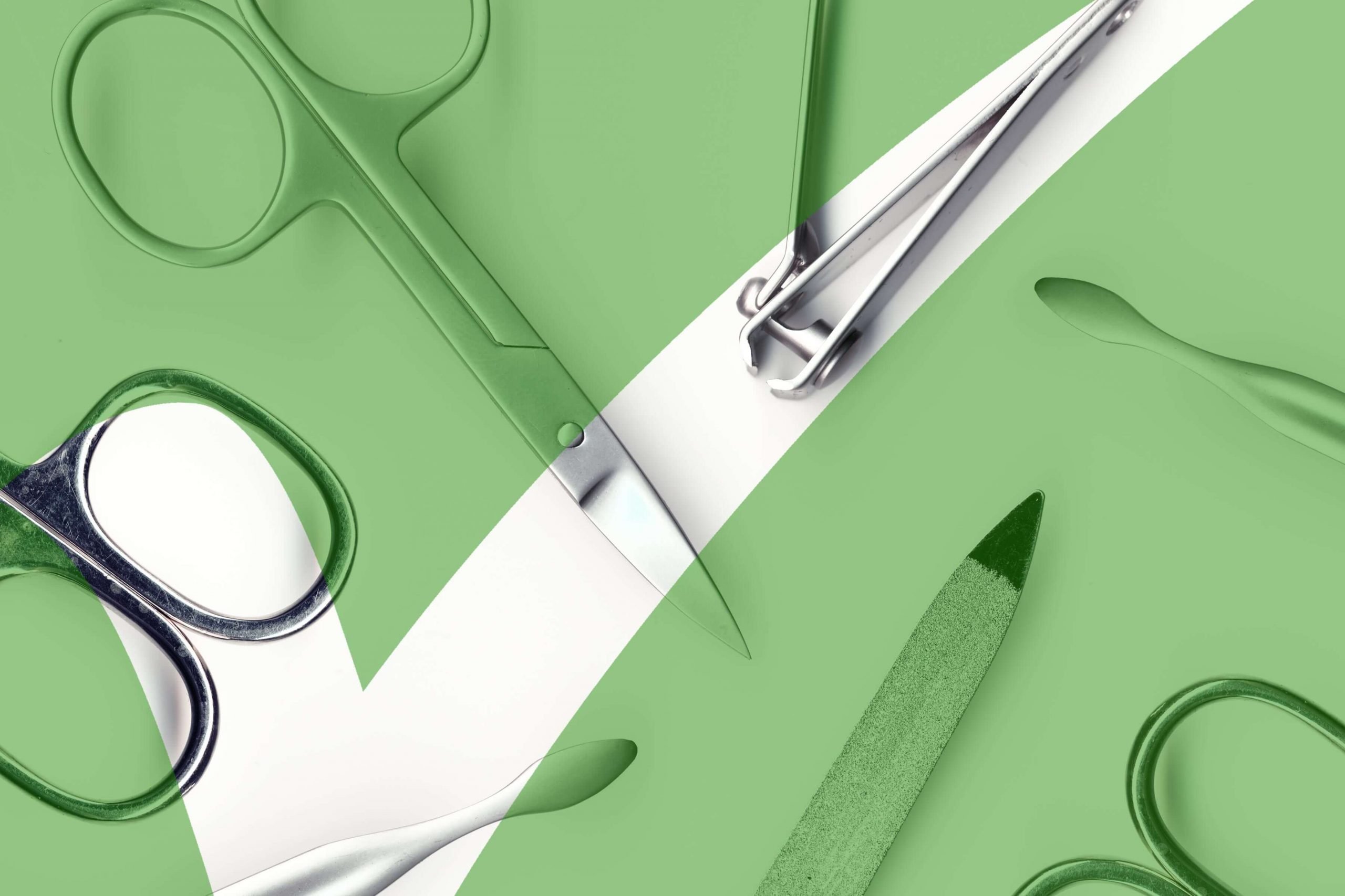 7 Essential Carry‑On Items for Travelers—and 4 Things You Should Avoid