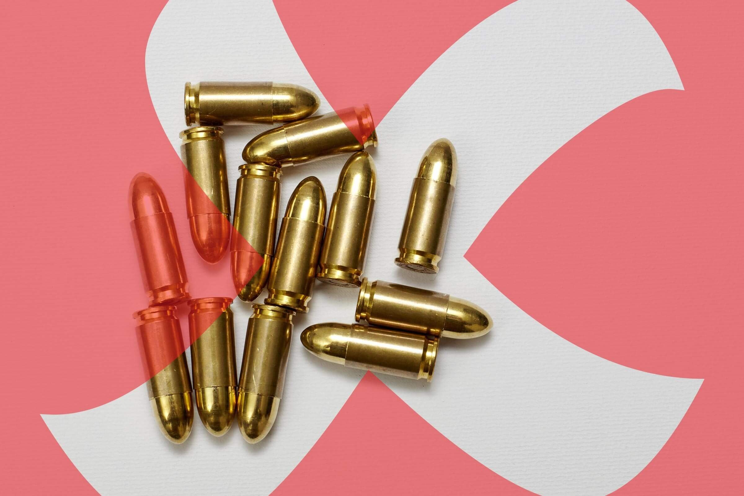 7 Essential Carry‑On Items for Travelers—and 4 Things You Should Avoid