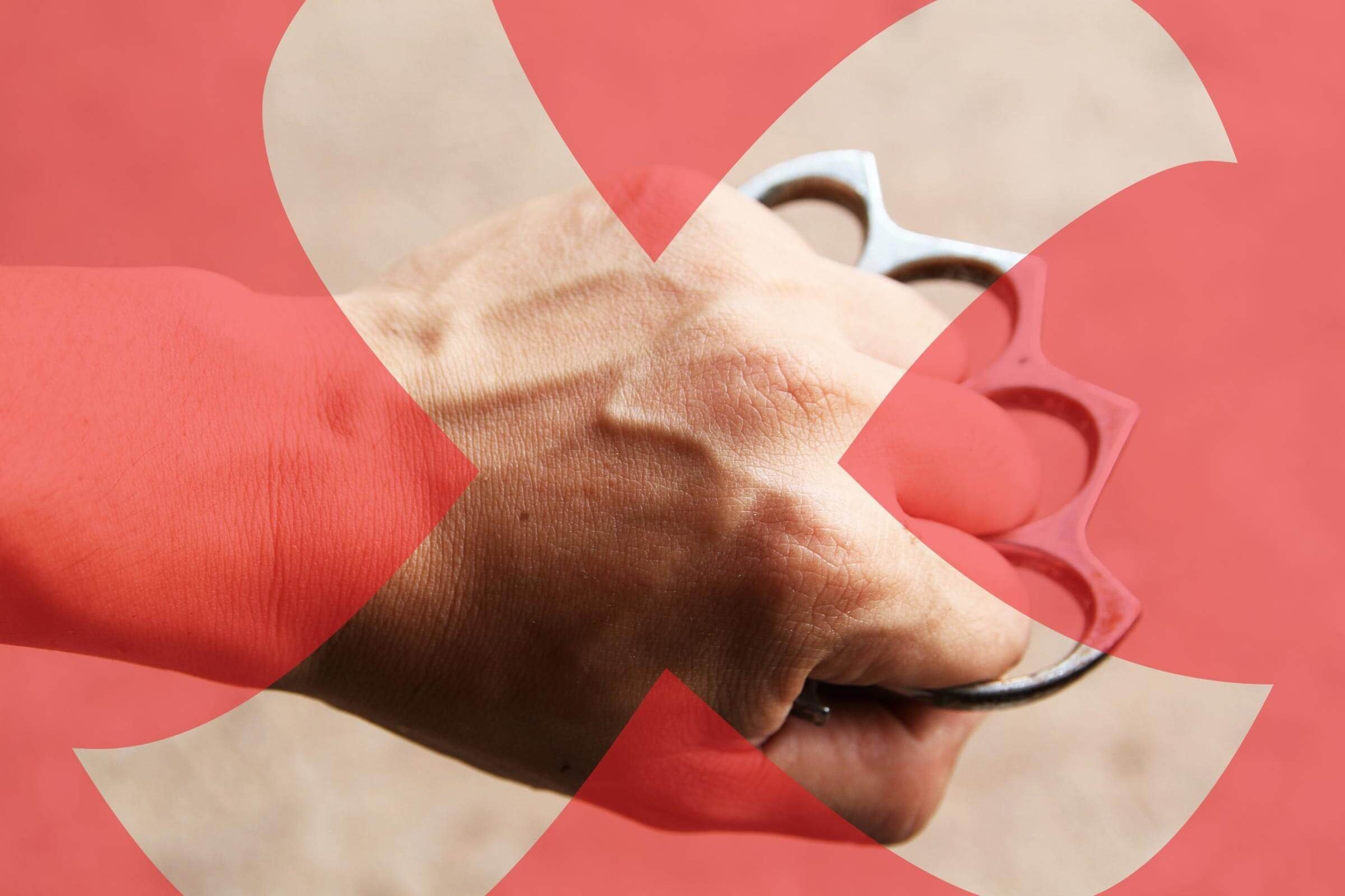 7 Essential Carry‑On Items for Travelers—and 4 Things You Should Avoid